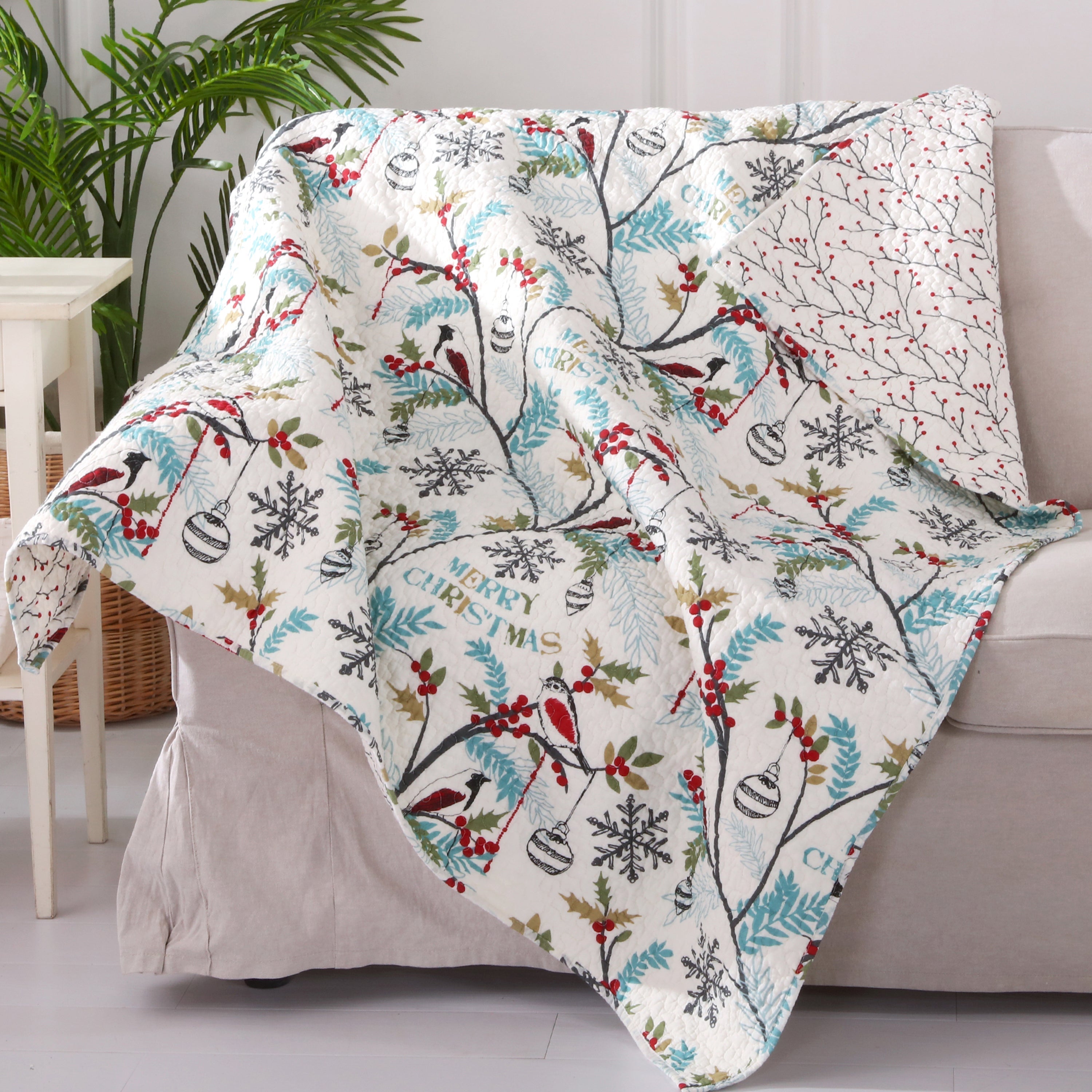 Holly Quilted Throw Blanket - Soft Cozy Lightweight Bedspread for Couch, Sofa & Bed - Perfect for Winter Nights, Movie Time & Home Decor