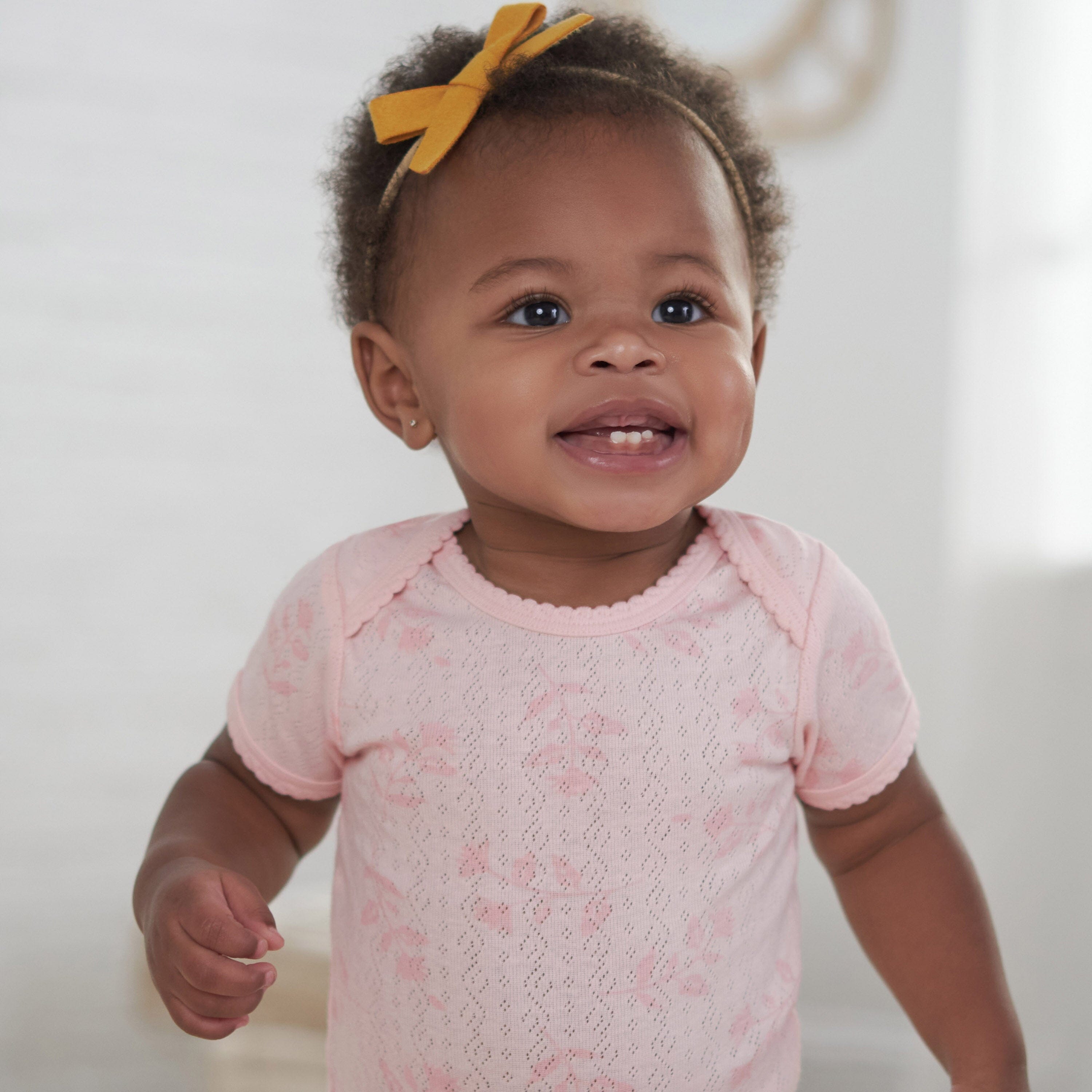 3 Pack Baby Girls Vintage Floral Short Sleeve Bodysuits - Soft Cotton Onesies for Infant & Toddler - Perfect for Summer Outfits, Photo Shoots & Playtime