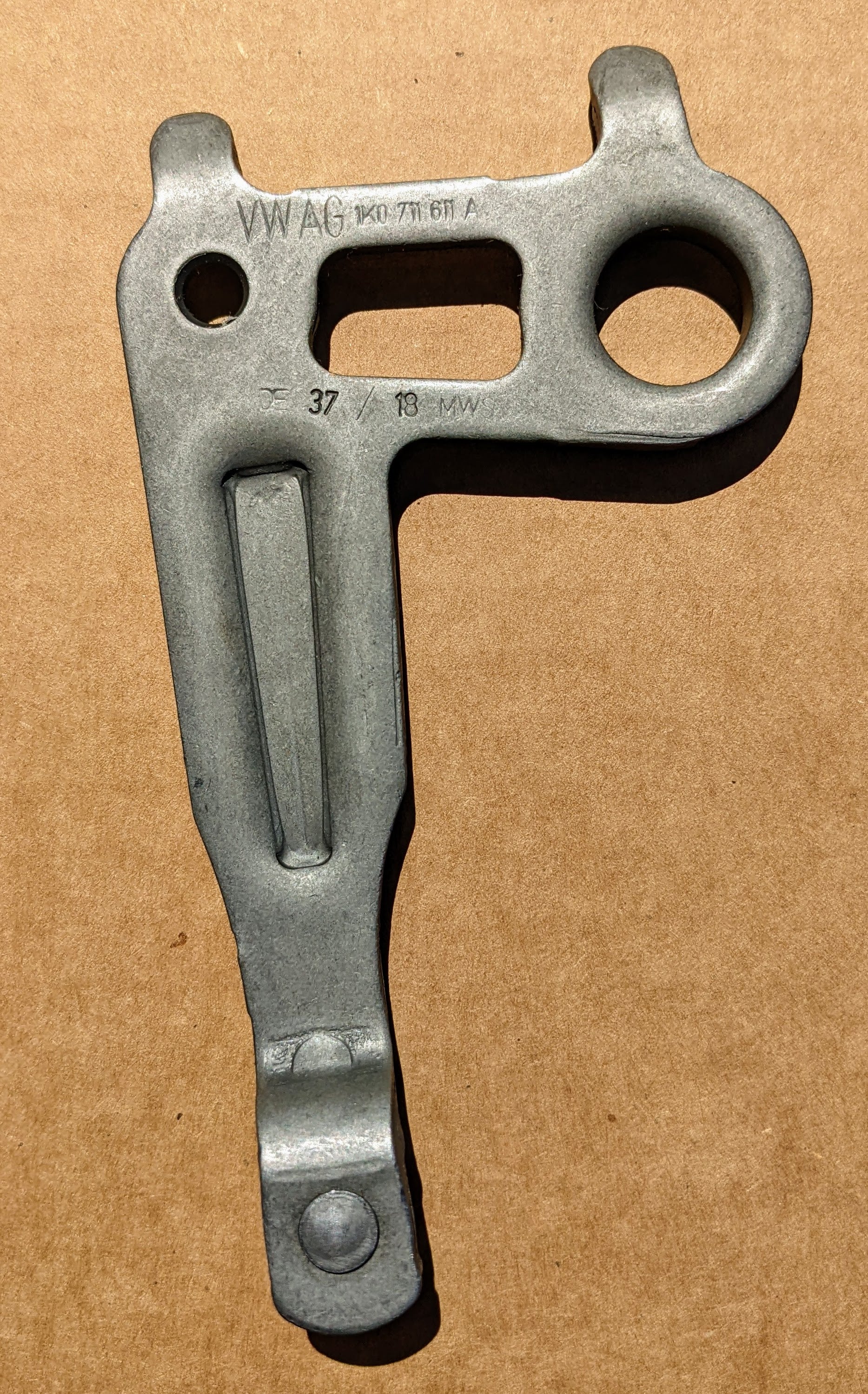MK6 Bell Crank (Cabin Side) - High-Quality Aircraft Replacement Part for Smooth Cabin Control Operation | Perfect for Aviation Maintenance & Cockpit Repairs