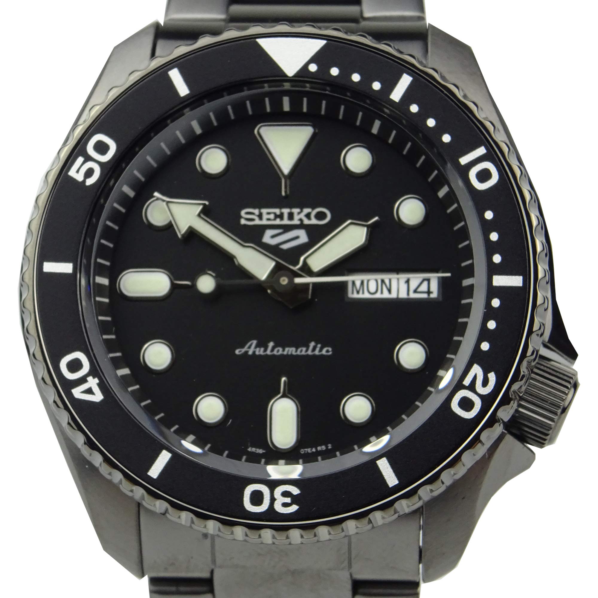 Seiko Men's 5 Sports Automatic Watch - Stainless Steel Case, Day/Date Display, Water Resistant - Perfect for Casual Wear, Business & Outdoor Adventures