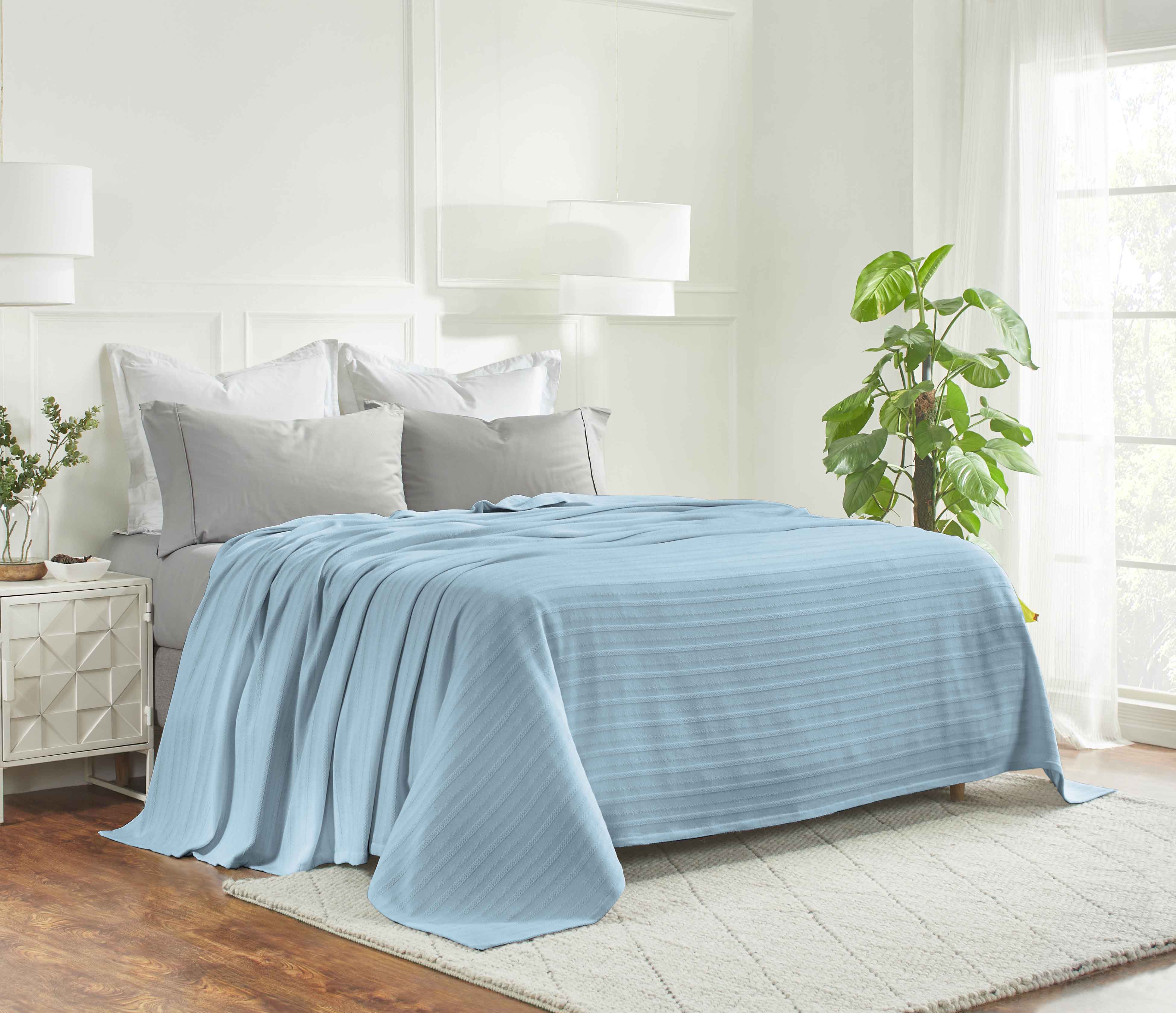 Soft Clara Cotton Textured Striped Lightweight Woven Blanket - Perfect for Sofa, Bed & Outdoor Picnics