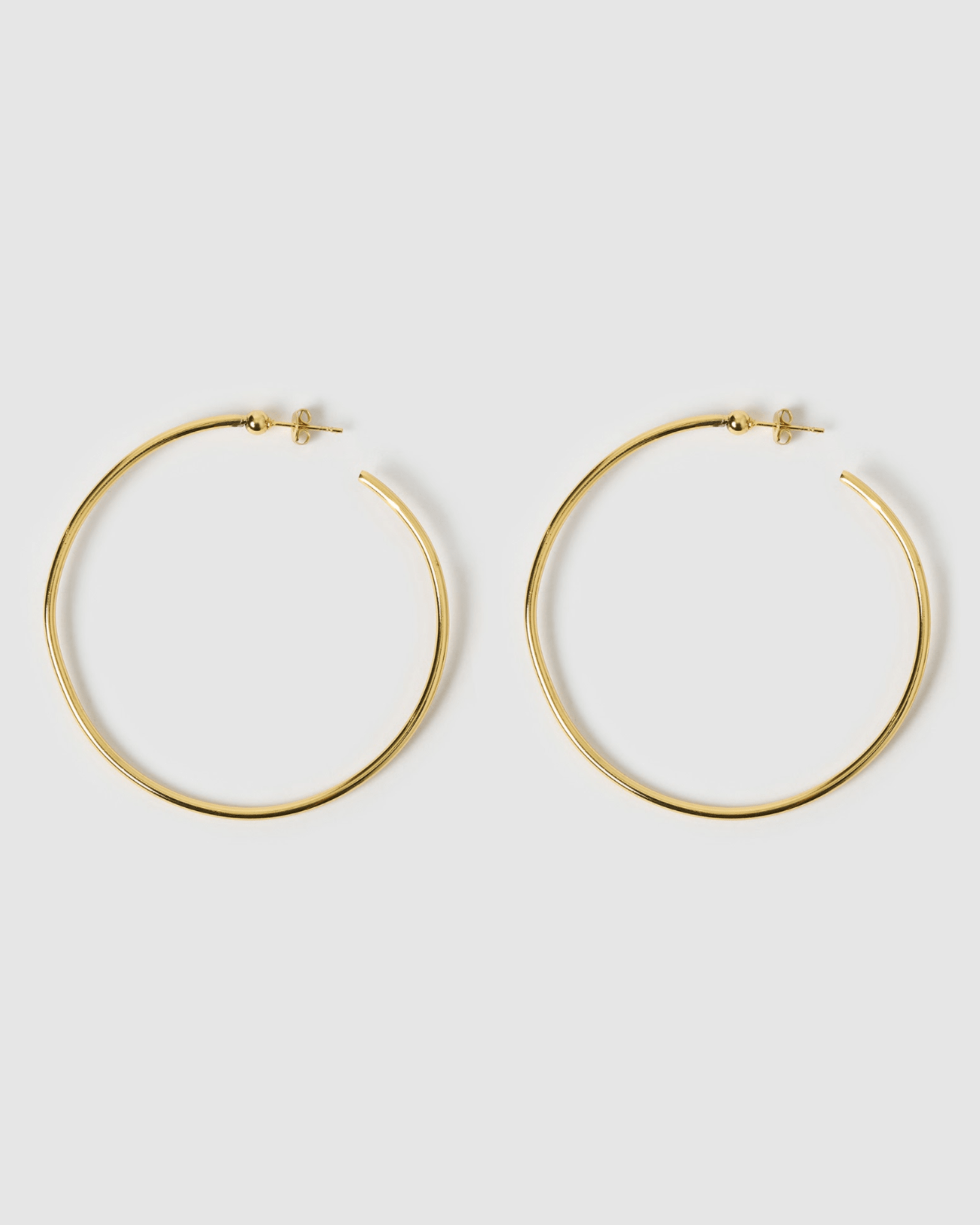Izoa Alessia Gold Hoop Earrings for Women - Elegant & Trendy Jewelry for Everyday Wear, Parties & Special Occasions