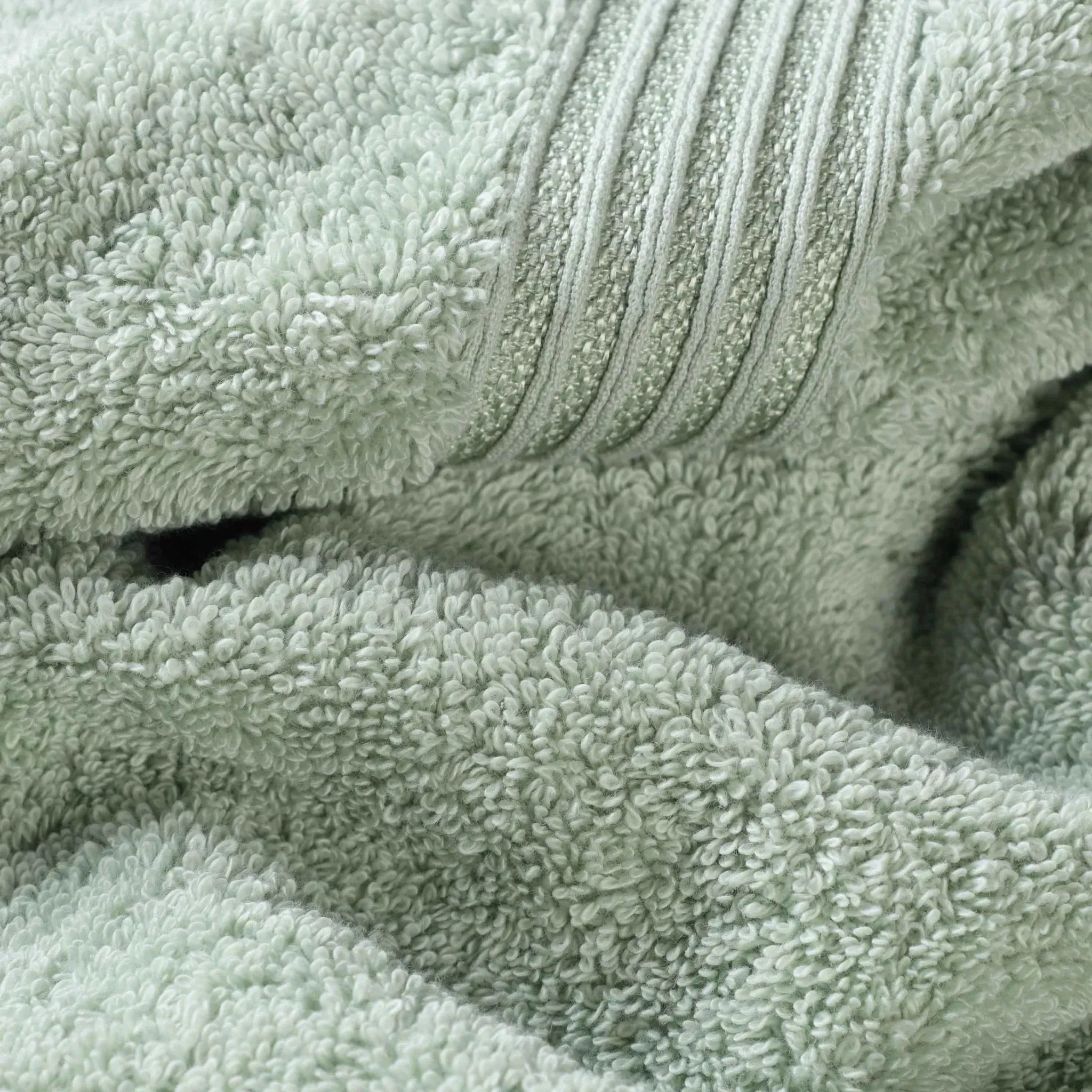 Premium Egyptian Cotton Bath Towel Set of 2 - Ultra Soft & Highly Absorbent Luxury Bath Sheets for Spa, Hotel & Home Use - 100% Heritage Cotton (White)