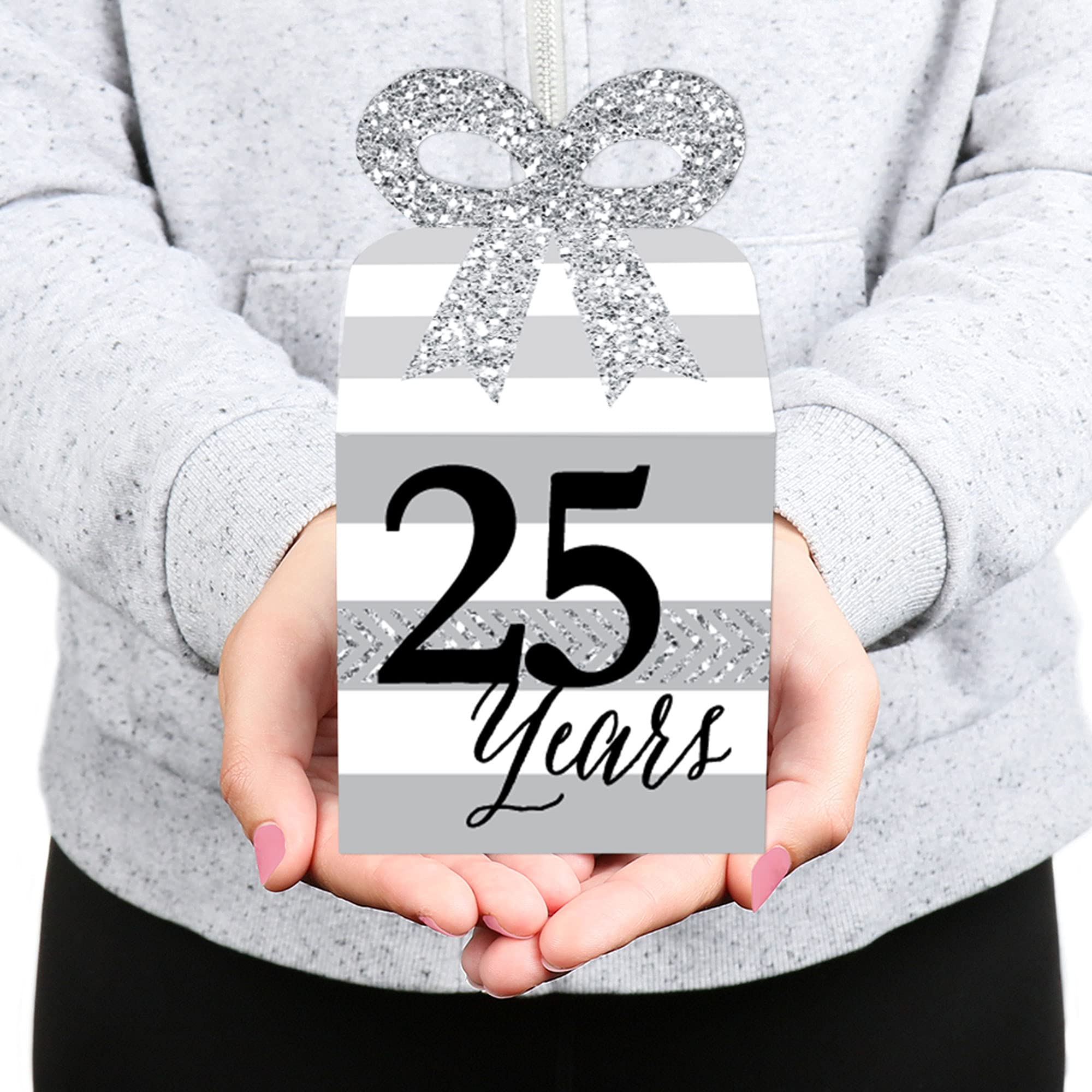 25th Anniversary Gift Box Set of 12 - Elegant Party Favors for Weddings & Celebrations