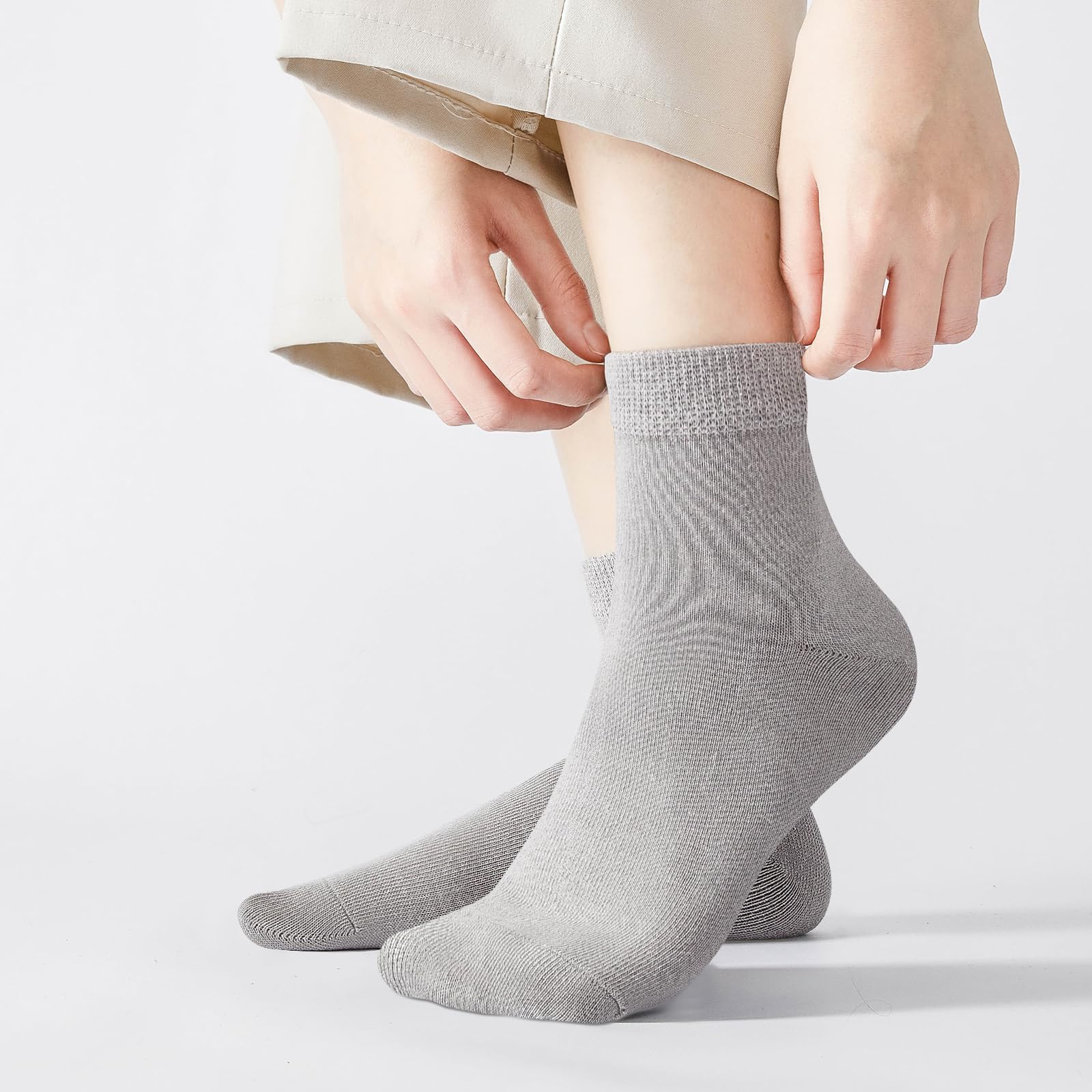 **J-BOX Women's Ankle Socks - 8/10 Pairs Thin Cotton Athletic Socks for Running, Yoga & Casual Wear - Breathable Low Cut Socks for Everyday Comfort**