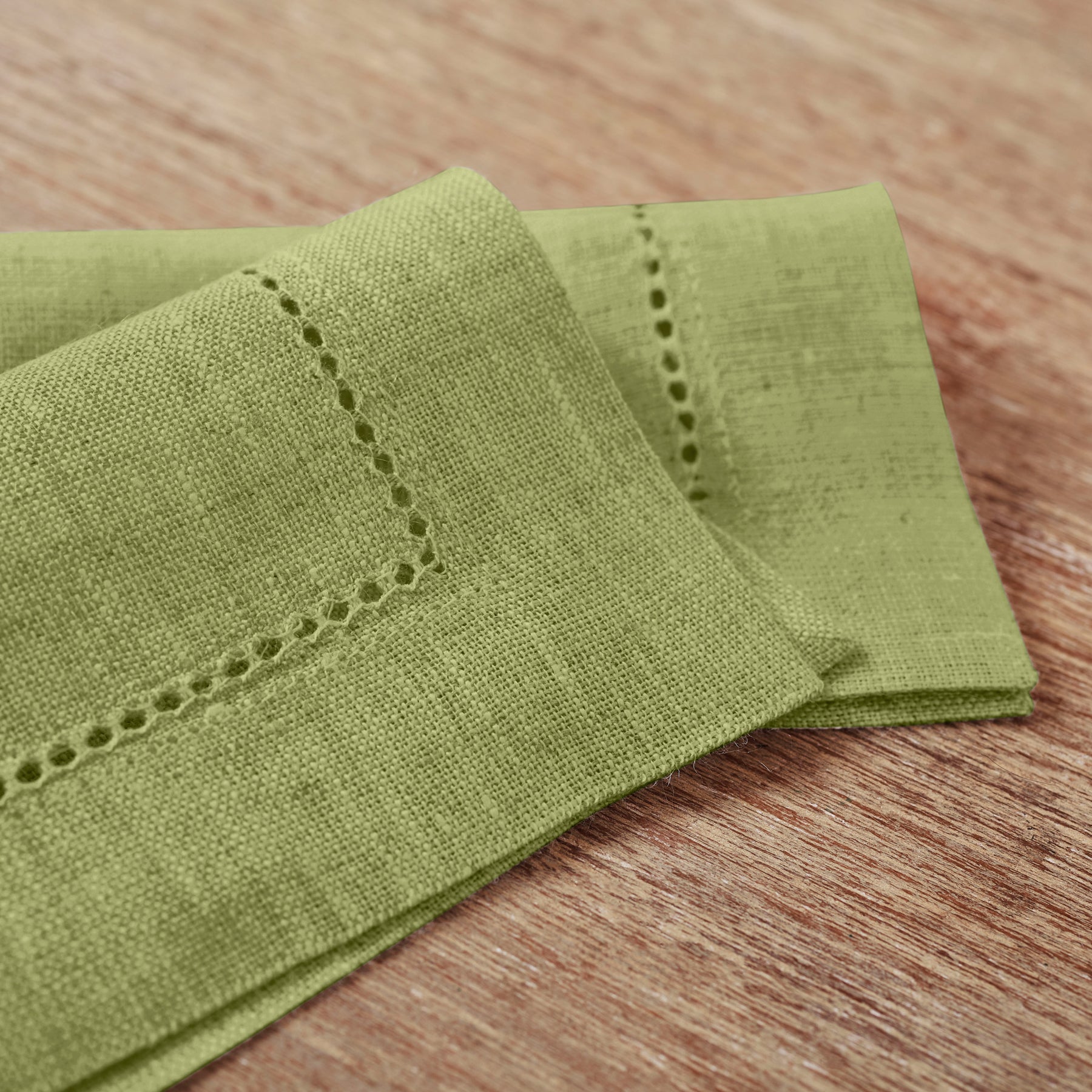 Premium Classic Hemstitch Cocktail Napkins - Set of 12 White Linen Napkins for Parties, Weddings & Formal Dining - Elegant Drink Coasters for Home Bar & Dinner Table Decor