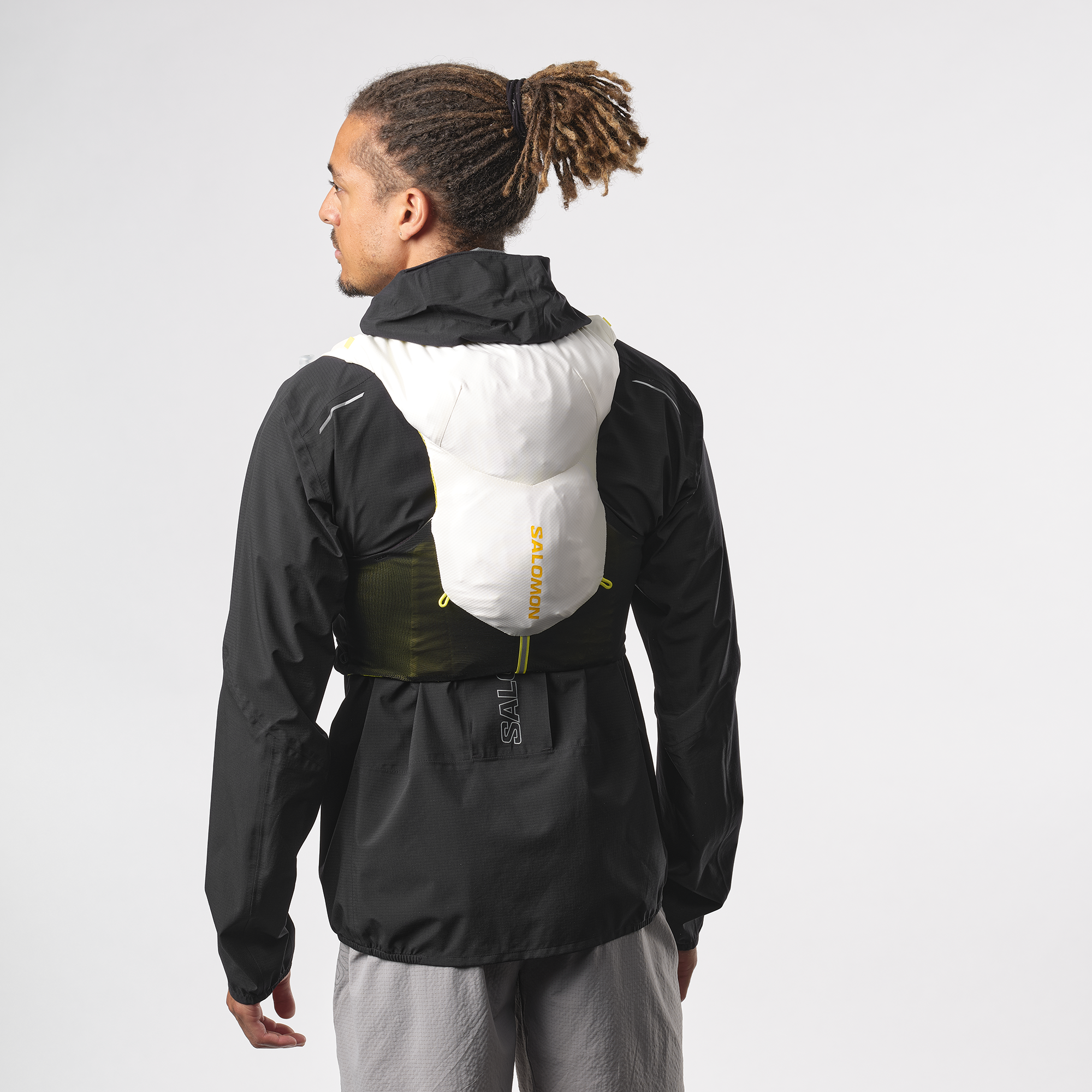 ADV Skin 5 Running Vest for Men & Women - Lightweight Hydration Pack with Pockets - Vanilla Ice/Black/Sulphur Spring - Perfect for Trail Running, Hiking & Outdoor Adventures
