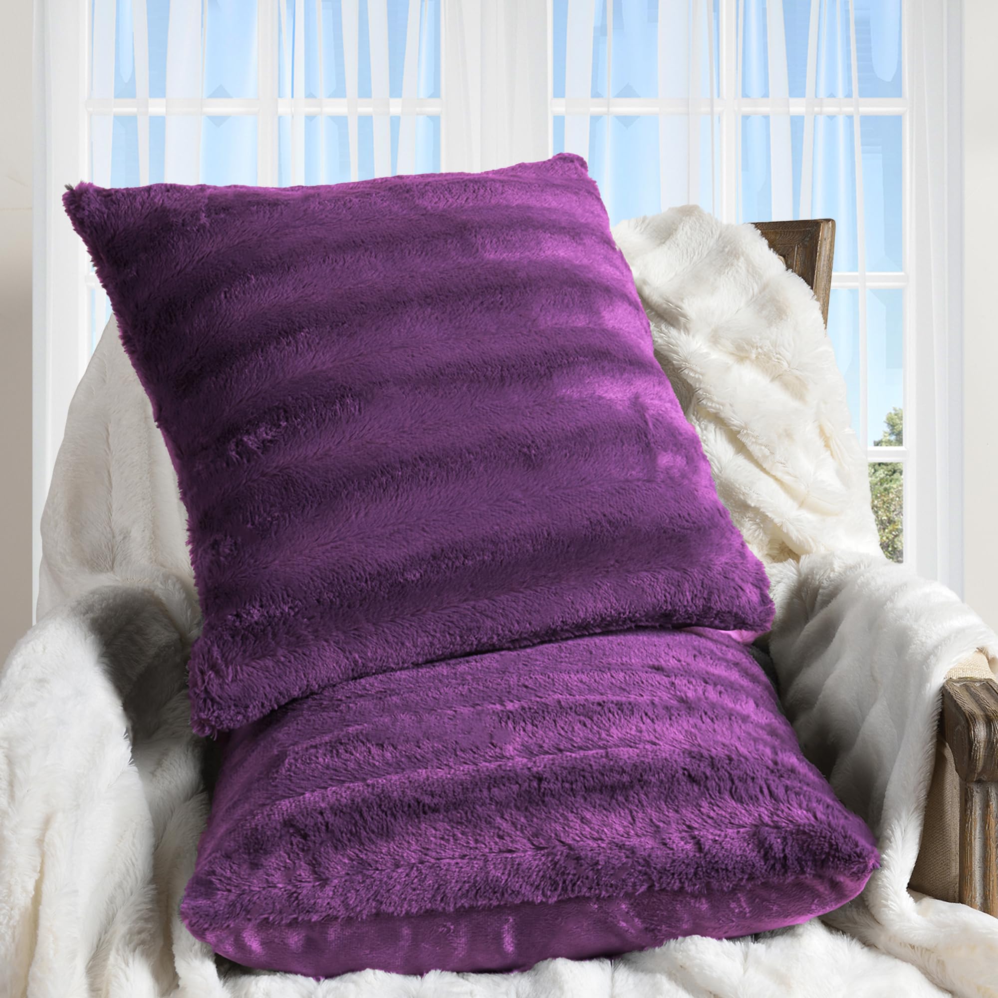 Luxury Faux Fur Throw Pillows Set of 2 - 26x26 Inch Soft Decorative Couch & Bed Pillows, Purple Accent Pillows for Living Room & Bedroom Aesthetic - Cozy Home Decor for Sofa, Lounge & Dorm Room