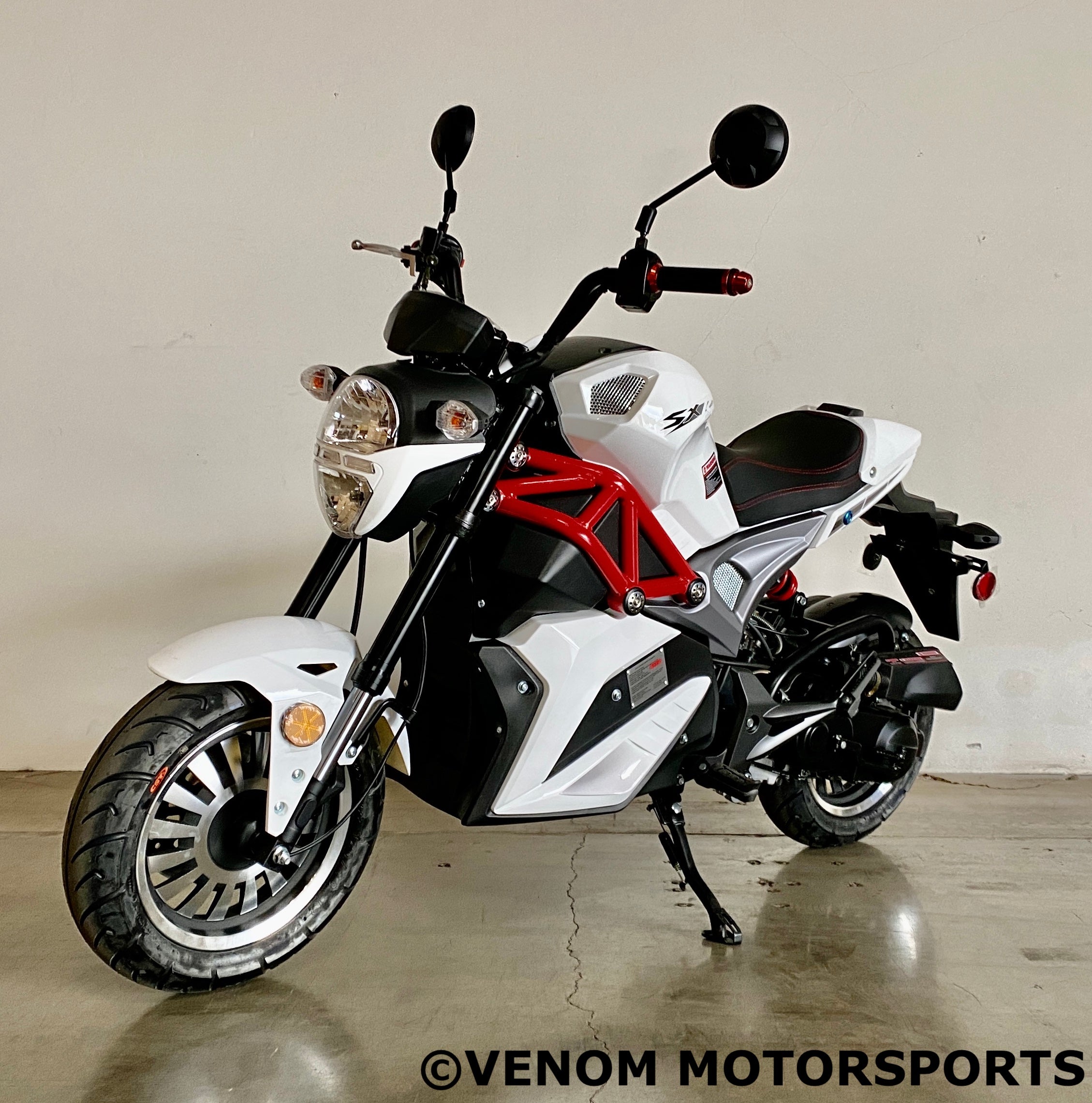 Venom X21 50cc Gas Scooter - Automatic Transmission Moped for Adults - Commuter & Leisure Riding