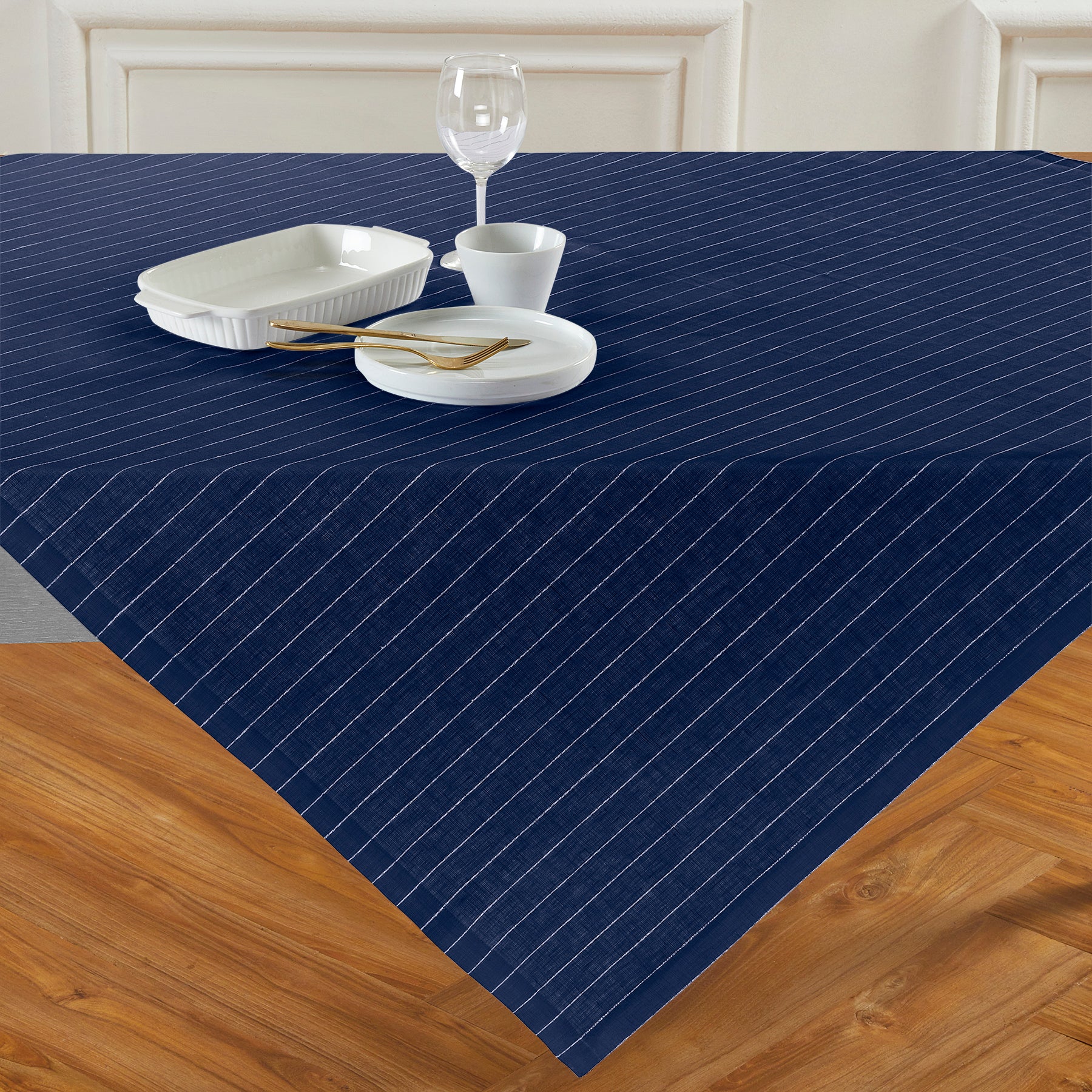 Stylish Pinstripe Table Throw - Elegant Dining & Home Decor for Parties, Weddings & Everyday Use