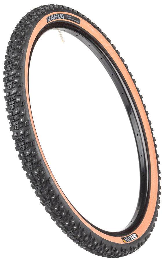 45NRTH Kahva Winter Bike Tire 29 x 2.25 Tubeless Folding Tan 60tpi with 252 Concave Carbide Studs - Premium Studded Snow Tire for Mountain Bikes, Fat Bikes & Cyclocross - Ideal for Icy Trails, Snowy Commutes & Winter Cycling Adventures