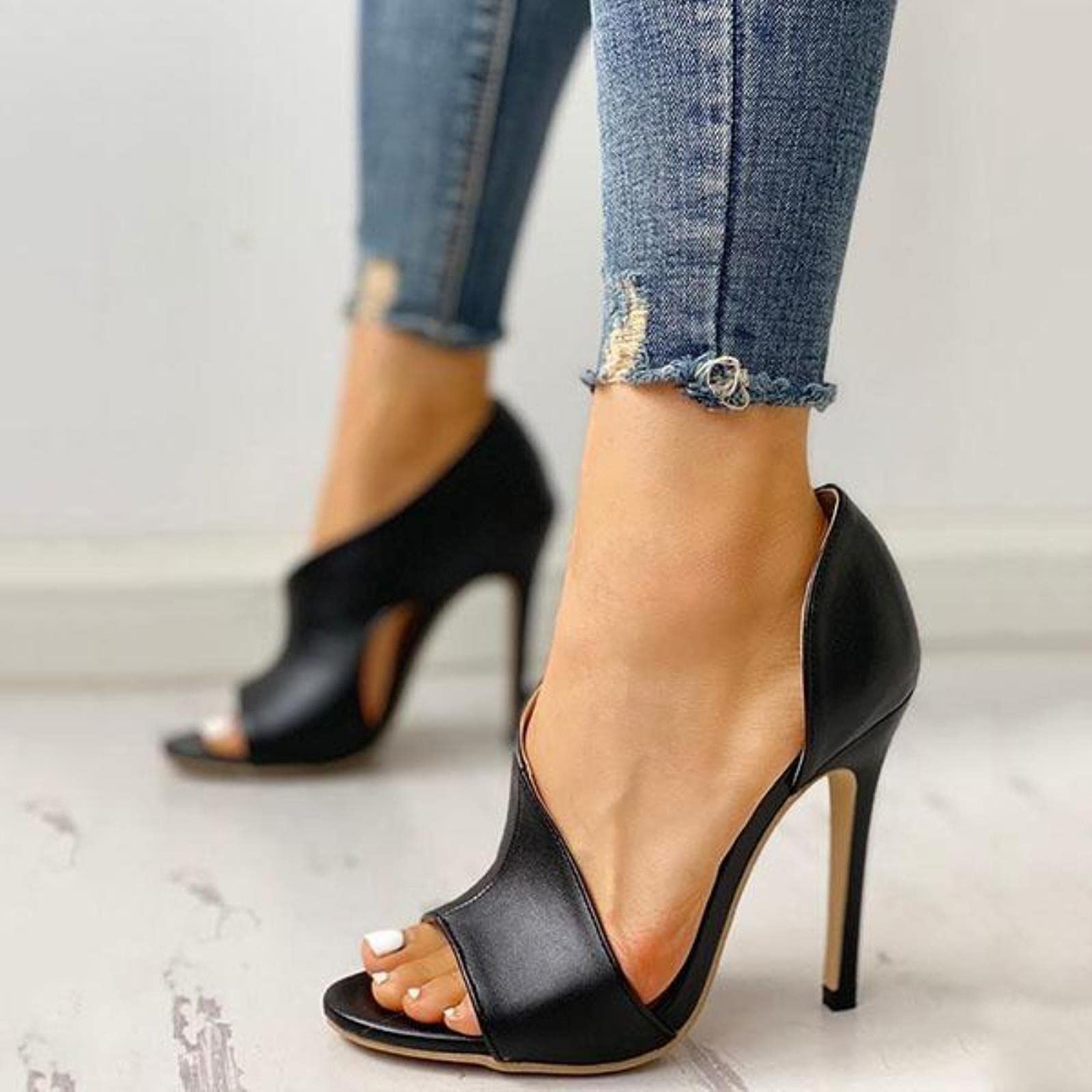 DaVanck Women's High Heel Sandals - Elegant Stiletto Pumps with Snake Print for Party, Wedding & Evening Events - Silver & Black Fashion Shoes for Ladies