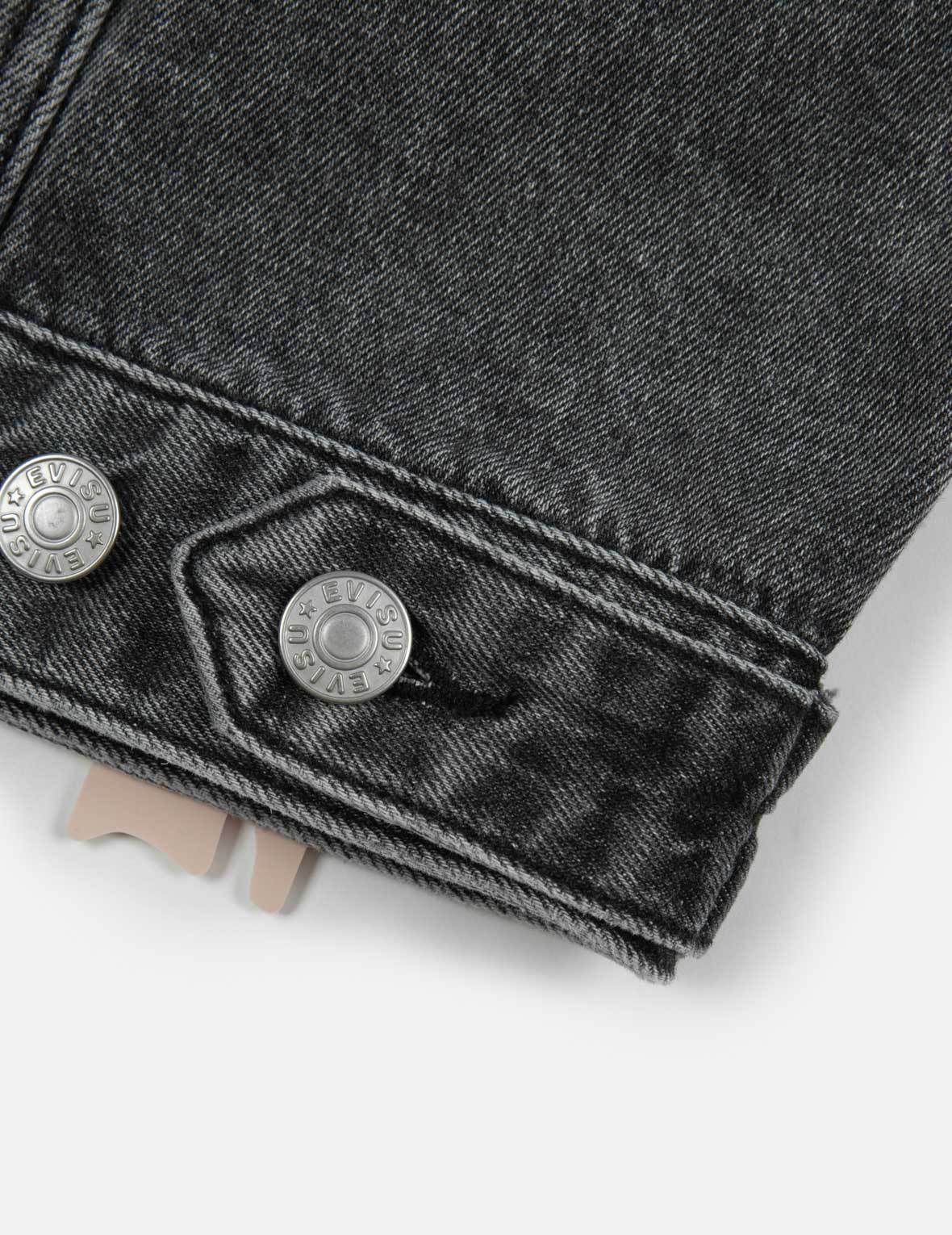 Vintage Seagull Embroidery & Kamon Crest Denim Jacket for Men - Relaxed Fit Distressed Washed Jean Jacket - Casual Streetwear, Festival Outfits, and Everyday Fashion