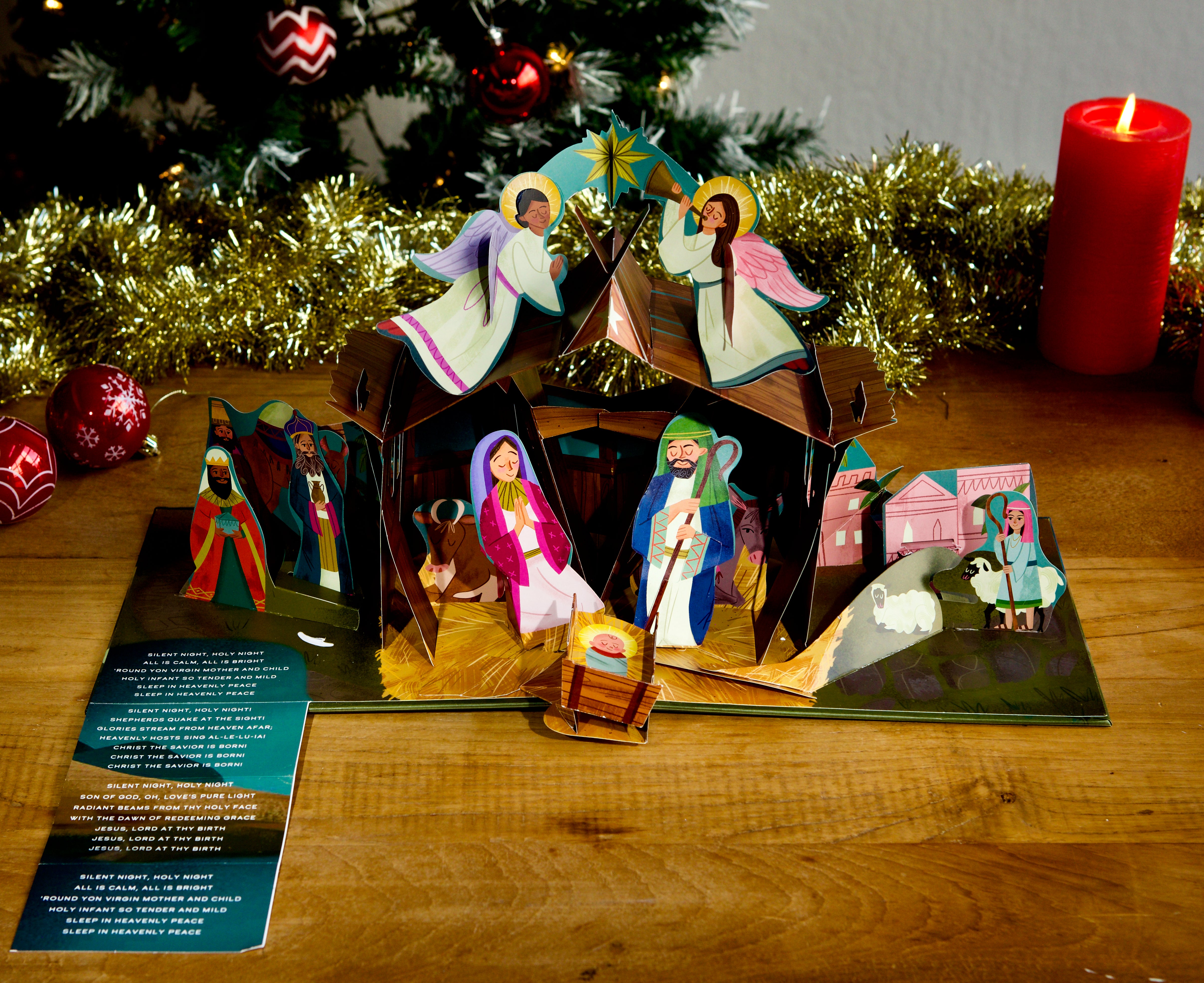Nativity Scene Set - Handcrafted Christmas Manger Display with Holy Family Figurines for Holiday Home Decor and Gift Giving