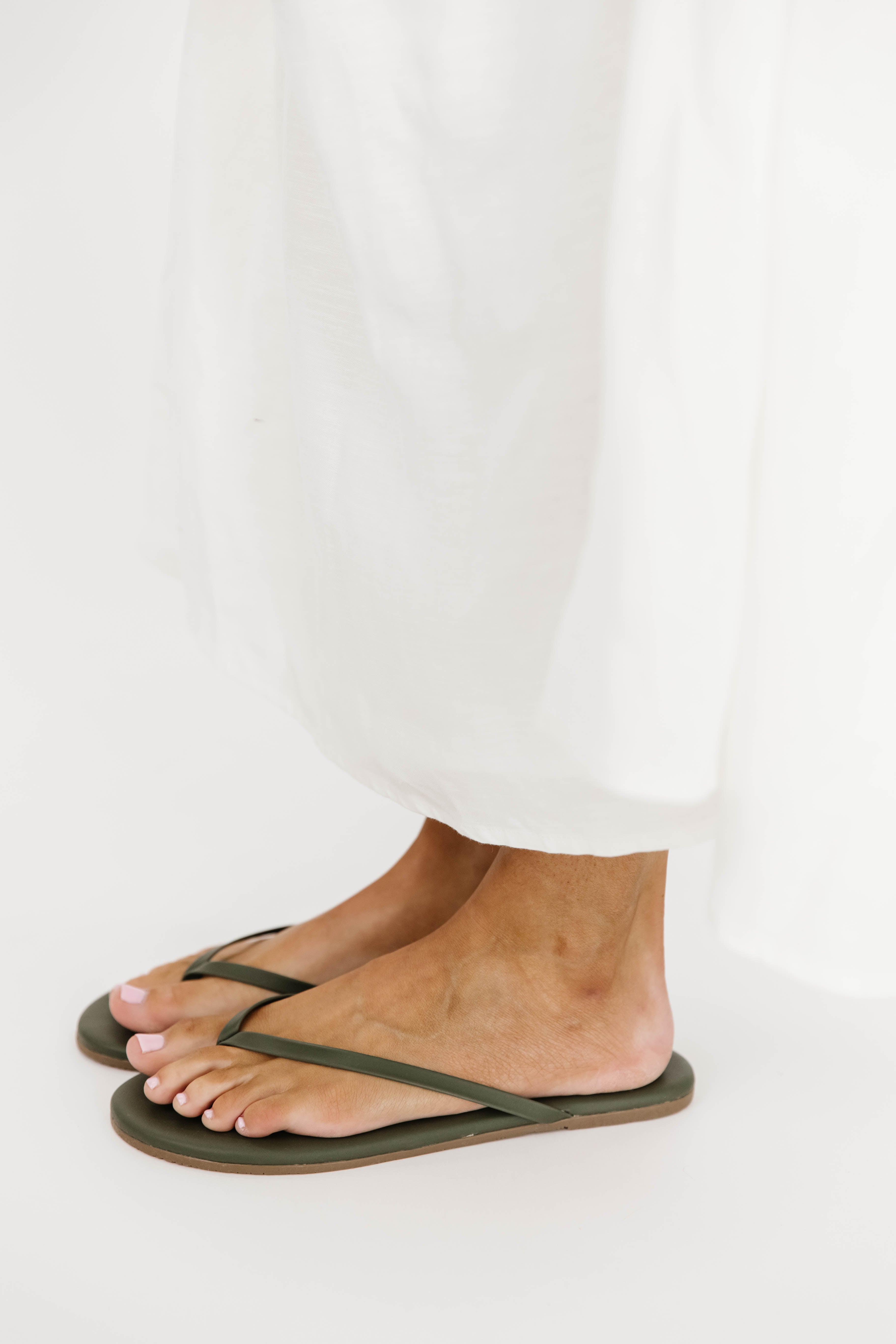 TKEES Lily Liners in Forest - Soft Cotton Panty Liners for Women, Breathable Daily Protection, Comfortable & Disposable - Perfect for Light Days, Travel & Everyday Use