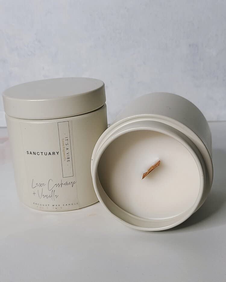 Luxury Scented Candles - Cashmere & Vanilla Aromatherapy Candle, 9 oz Handcrafted with Organic Coco Apricot Wax, Glam Tin with Crackling Wooden Wick - Perfect for Relaxation, Spa, Home Decor & Gift Giving