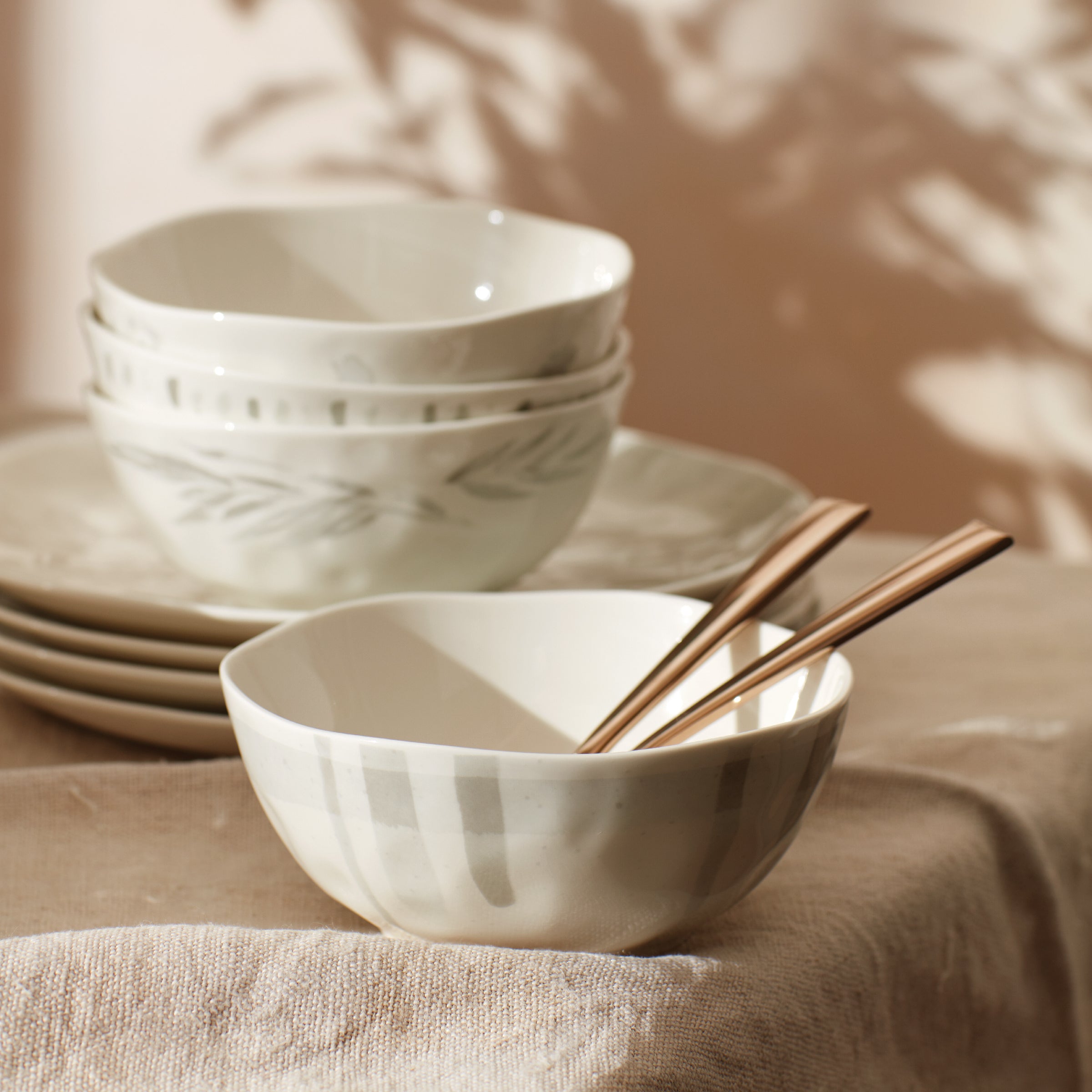 Premium Oyster Bay 4-Piece All-Purpose Bowl Set - Durable & Versatile for Serving, Mixing, and Food Prep - Perfect for Kitchen, Dining, and Entertaining