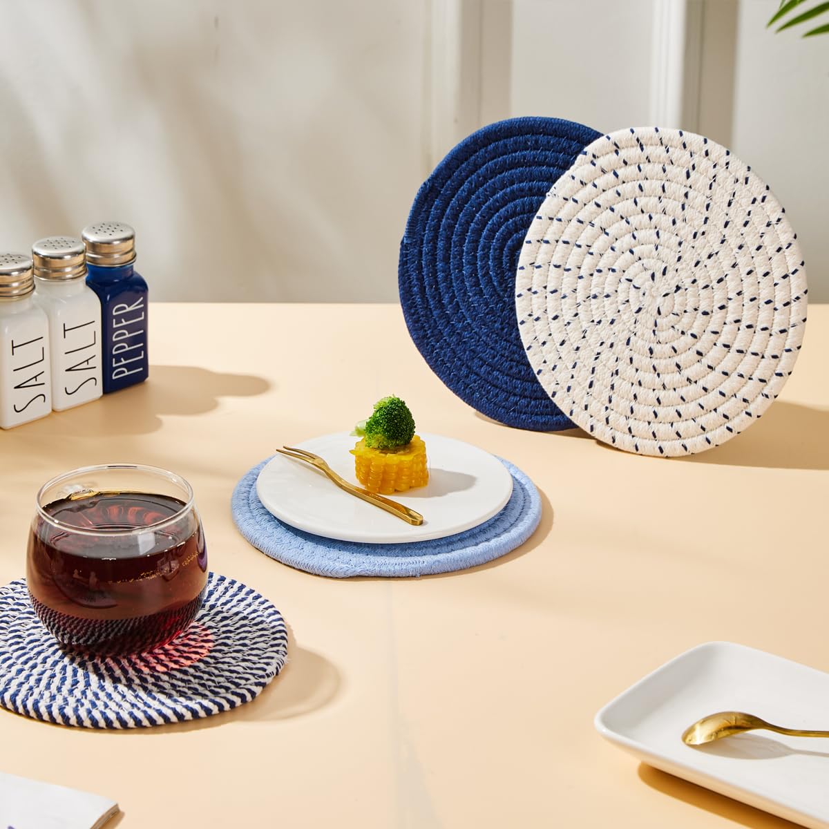 Heat-Resistant Trivets for Hot Dishes - 7.3