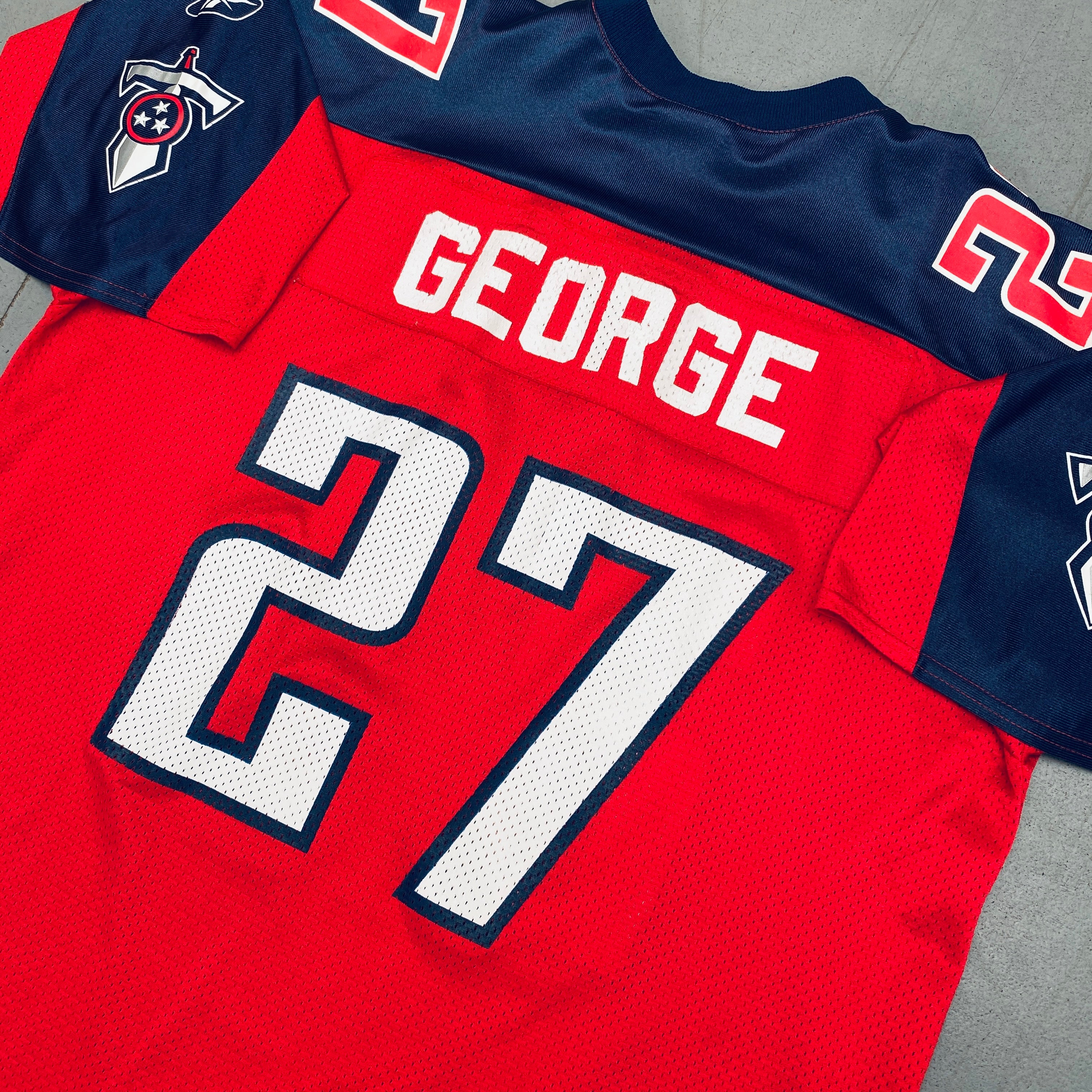 Tennessee Titans Eddie George Fan Alternate Jersey 2001/2002 Season - XL Size for Game Day & NFL Memorabilia Collecting