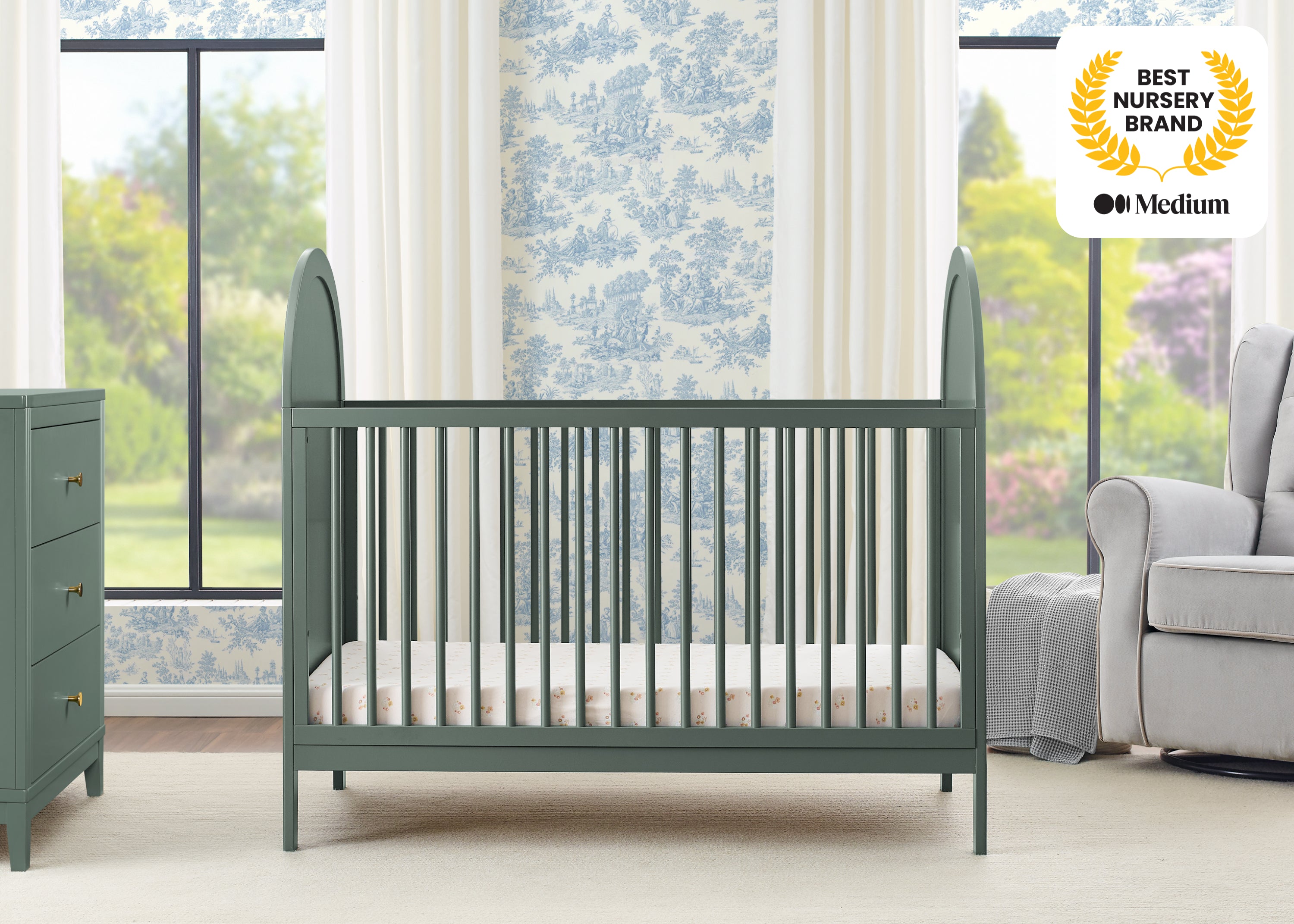 Eloise 4-in-1 Convertible Baby Crib - Toddler Bed, Daybed & Full-Size Bed Conversion - Safe Nursery Furniture for Newborns to Teens - Perfect for Bedrooms, Daycare & Guest Rooms