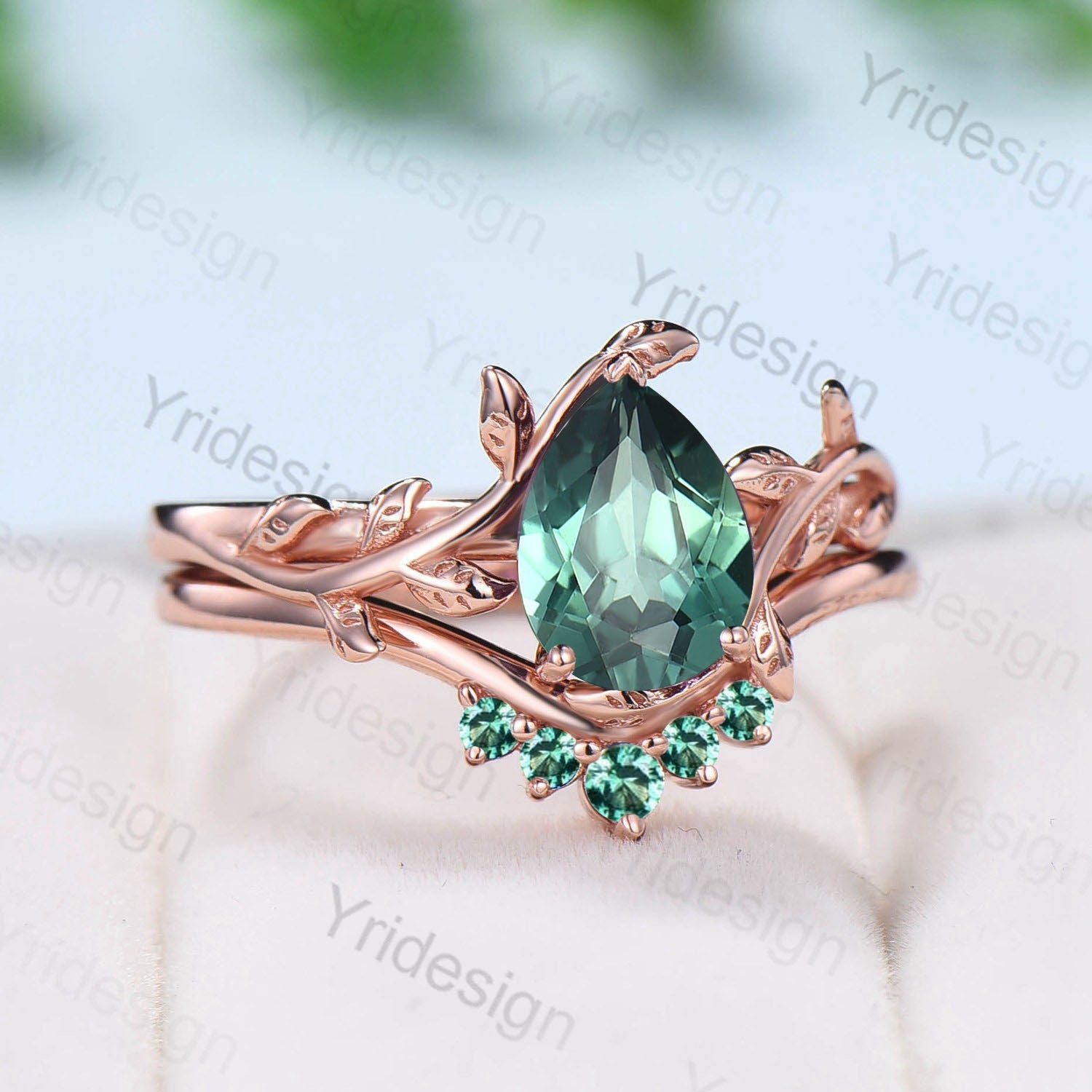 Elegant Teardrop Green Sapphire Solitaire Ring - Nature Inspired Vintage Wedding & Engagement Ring Set for Women - Perfect for Bridal, Anniversary, and Special Occasions