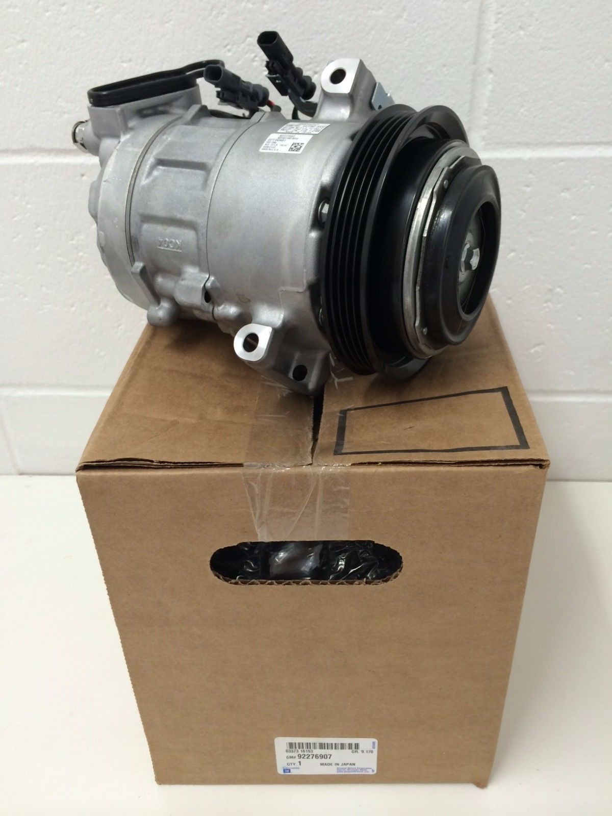 Gen Holden Commodore VE VF WM WN Air Conditioning Compressor Part Number 92276907 - Replacement AC Compressor for Car Cooling System