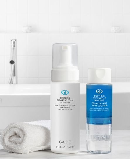 Gentle Eye Makeup Remover 100ml - Oil-Free & Hypoallergenic for Sensitive Skin - Perfect for Daily Use & Travel