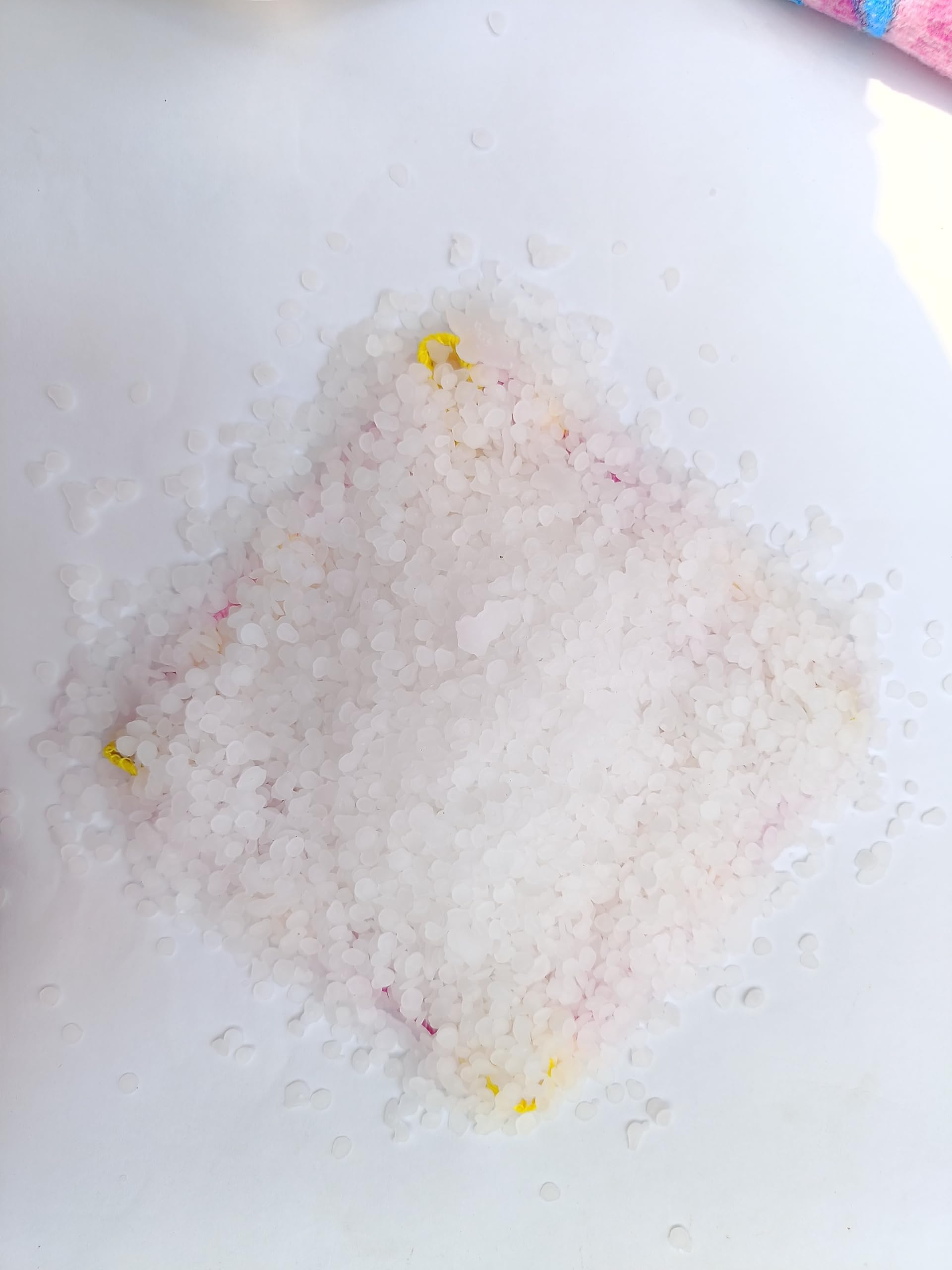 Premium 500G Paraffin Wax Granules for Candle Making - Fully Refined Candle Wax Pellets - DIY Hand & Foot Spa Wax - Perfect for Home Candle Crafting, Wax Melts, and Beauty Treatments