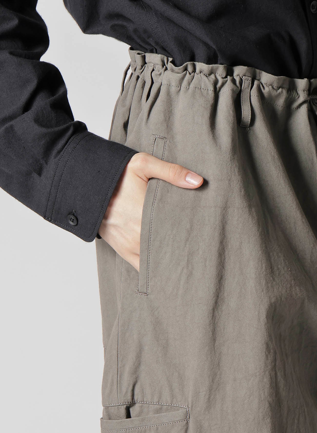 Breathable Cotton Poplin Pants with Dual Side Pockets - Comfortable Casual Wear for Men & Women | Perfect for Office, Travel & Outdoor Activities
