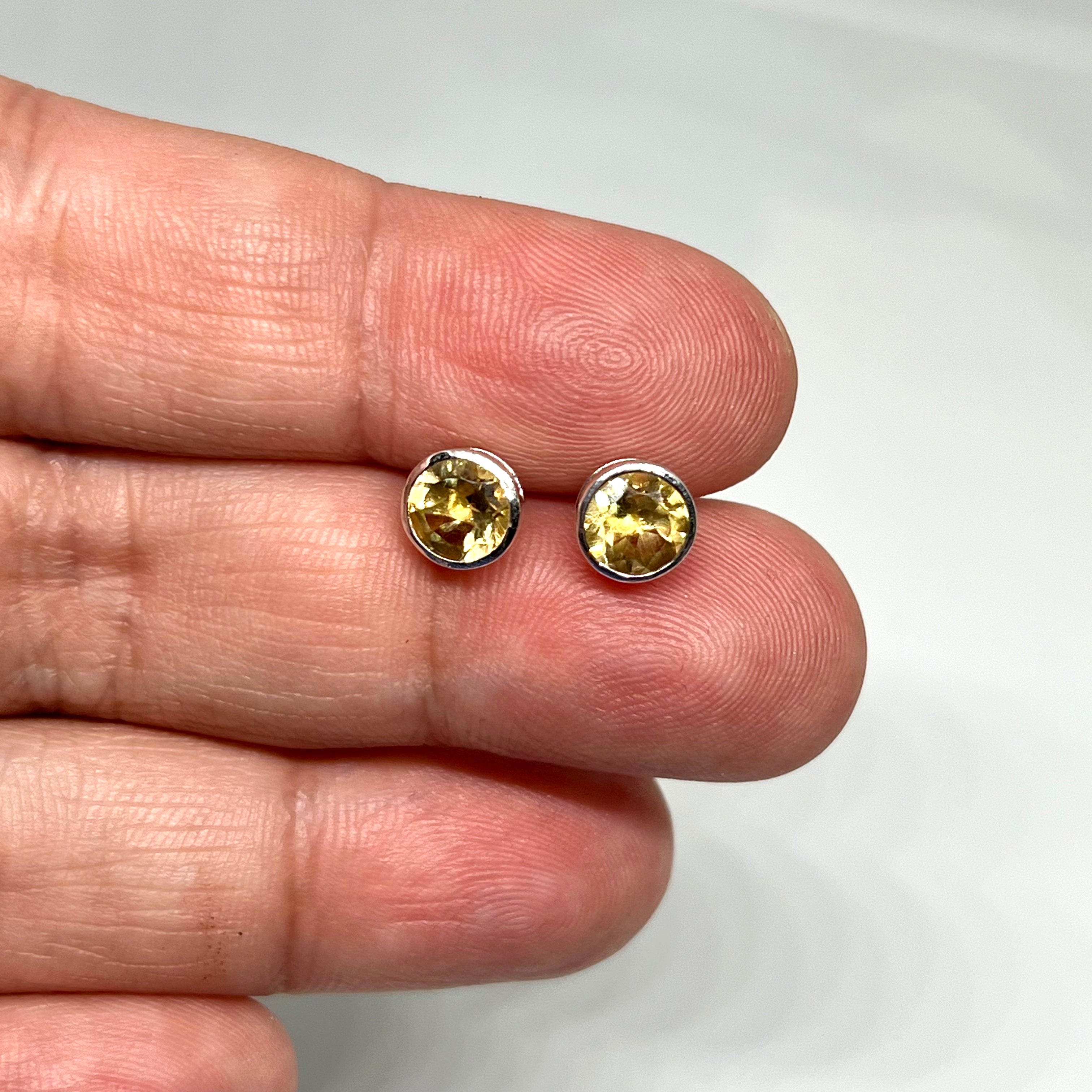 Round Faceted Gemstone Bezel Set Stud Earrings PSE003 - Elegant Jewelry for Women, Perfect for Parties, Weddings & Everyday Wear