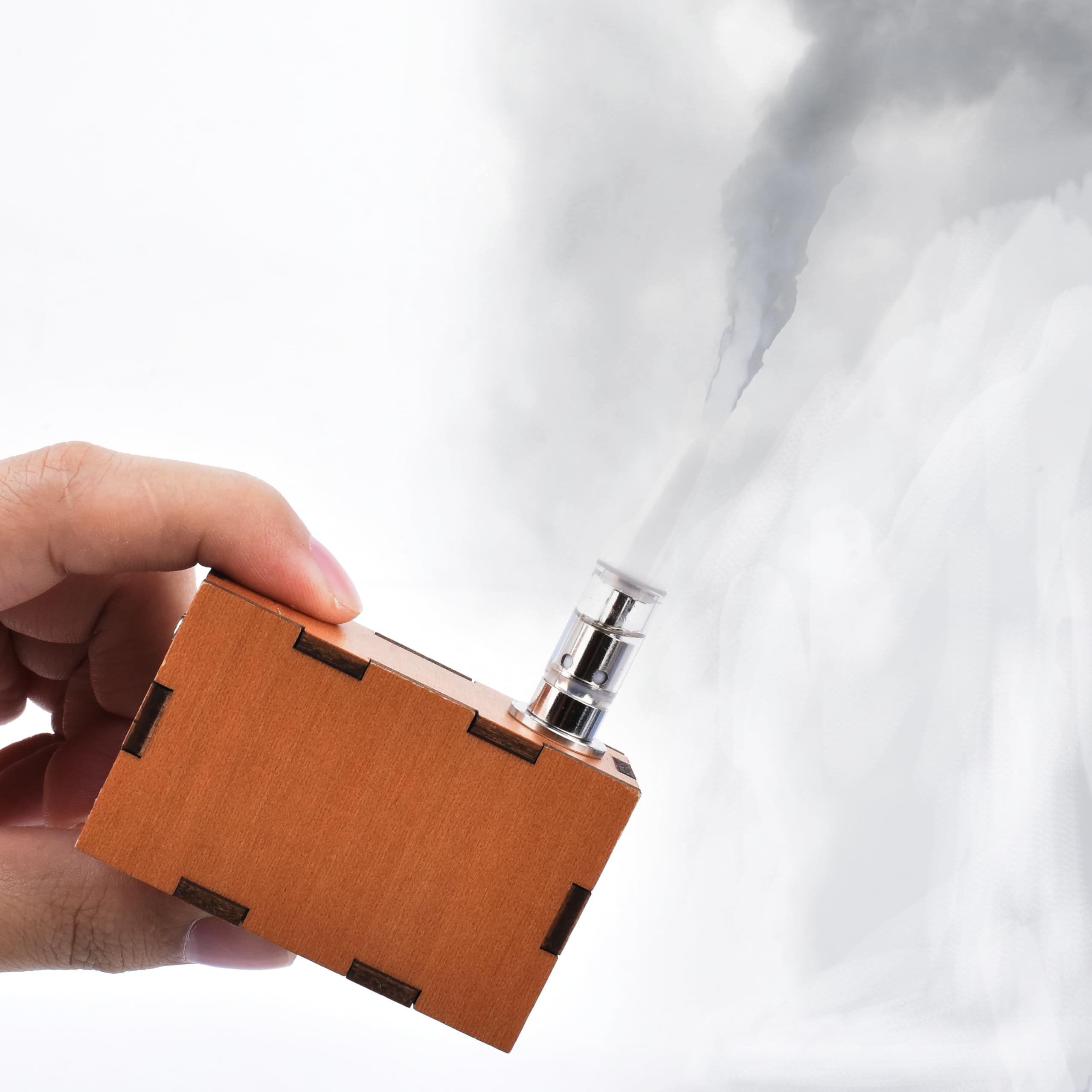 Rhomba Mini Portable Smoke Machine with Wireless Remote Control - Perfect for Filming Production, Cosplay, Parties, and Stage Performances