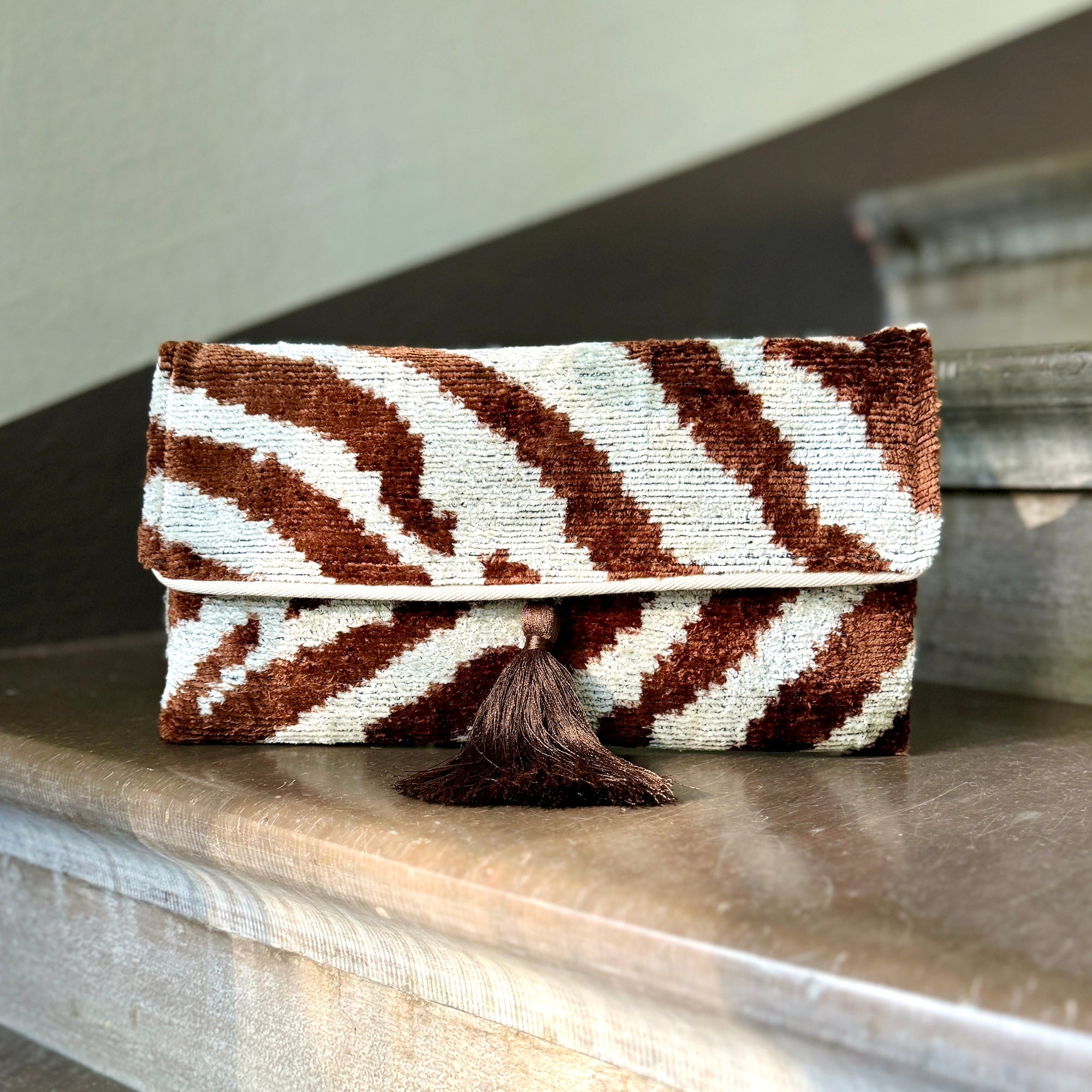 Ikat Clutch Bag for Women - Elegant Cap d'Ail Design - Perfect for Evening Parties, Weddings & Special Occasions