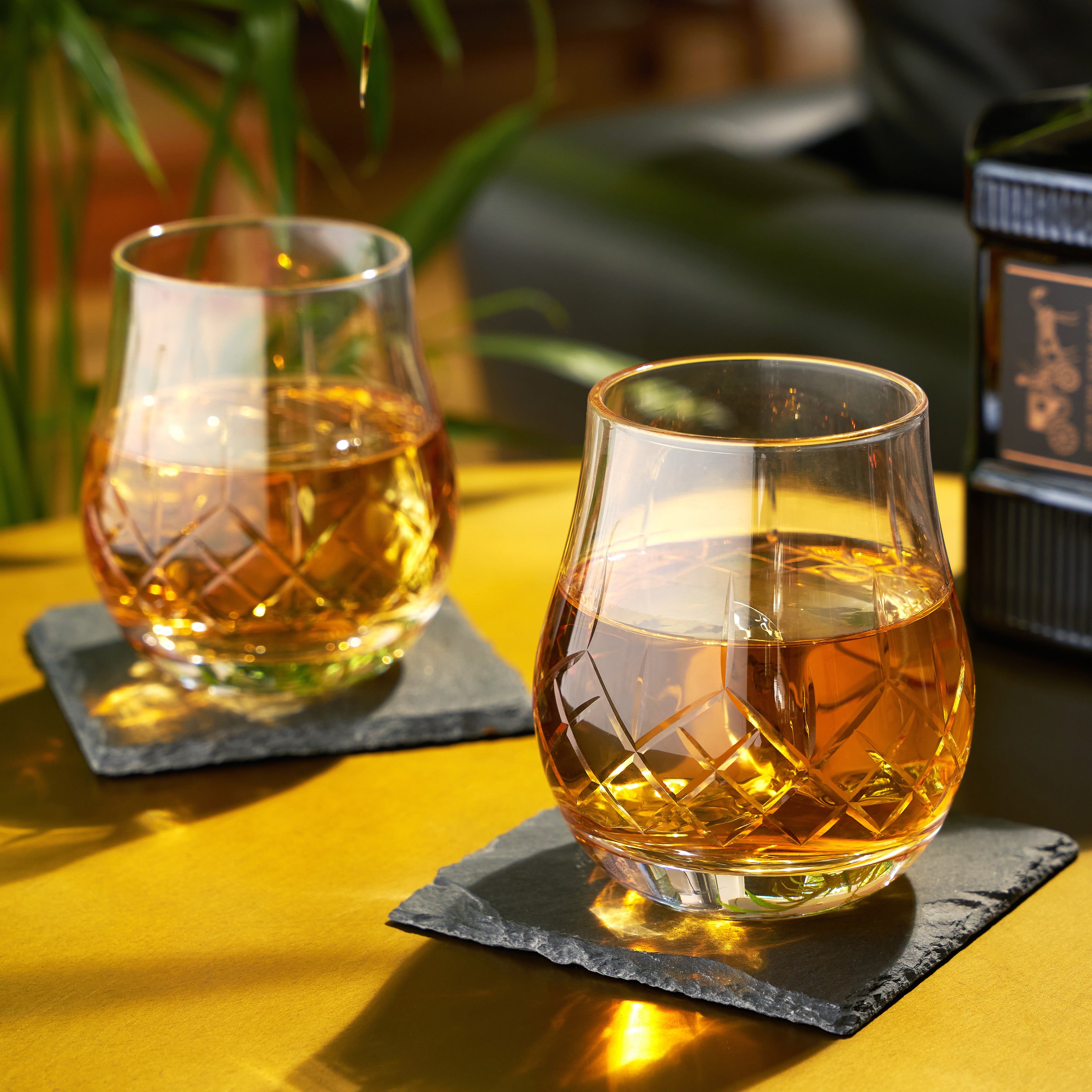 Premium Admiral Crystal Whiskey Glasses Set - Heavyweight Lead-Free Glass Tumbler for Bourbon, Scotch & Whiskey - Elegant Barware for Home, Parties & Gifts