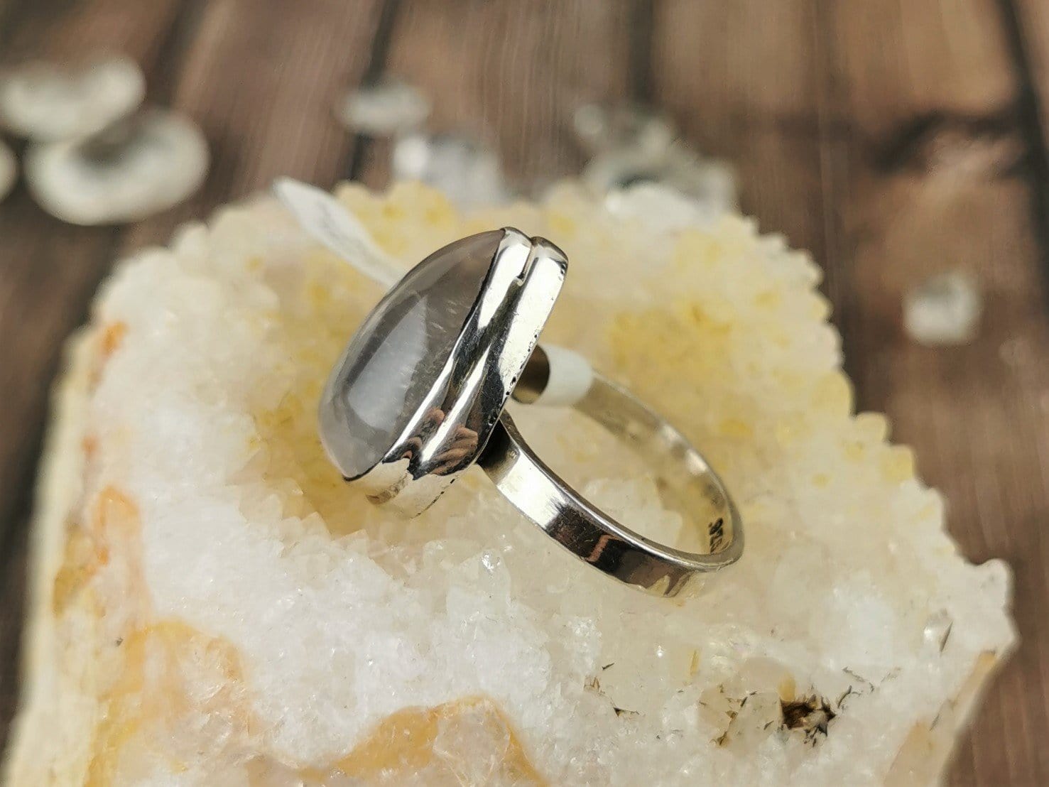 Rose Quartz Teardrop Ring for Women - Size 6.5 - Elegant Healing Crystal Jewelry for Meditation, Yoga & Spiritual Healing