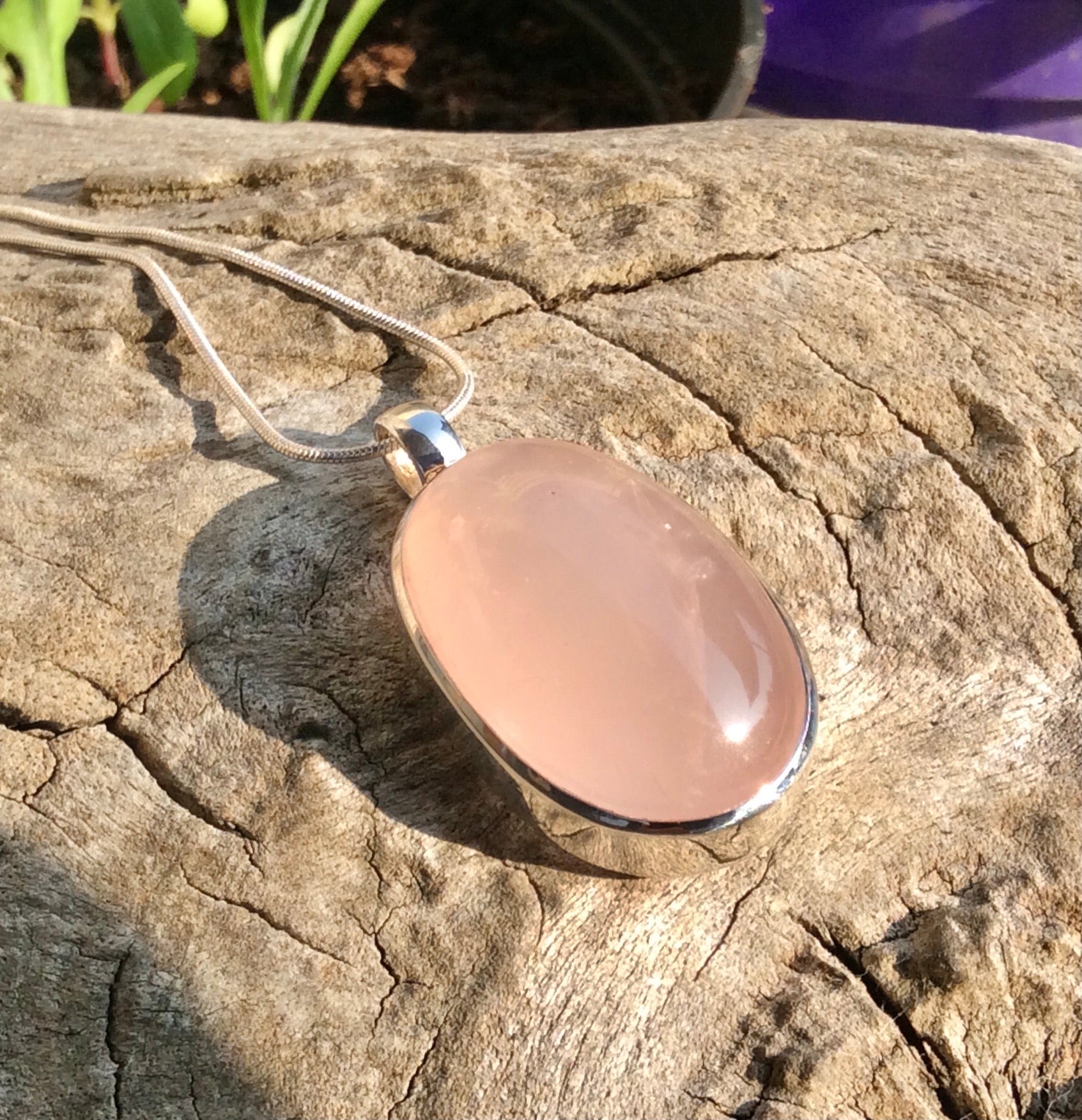 Natural Rose Quartz Pendant Necklace for Women - Healing Crystal Jewelry for Love & Positive Energy | Perfect for Meditation, Gifts & Everyday Wear