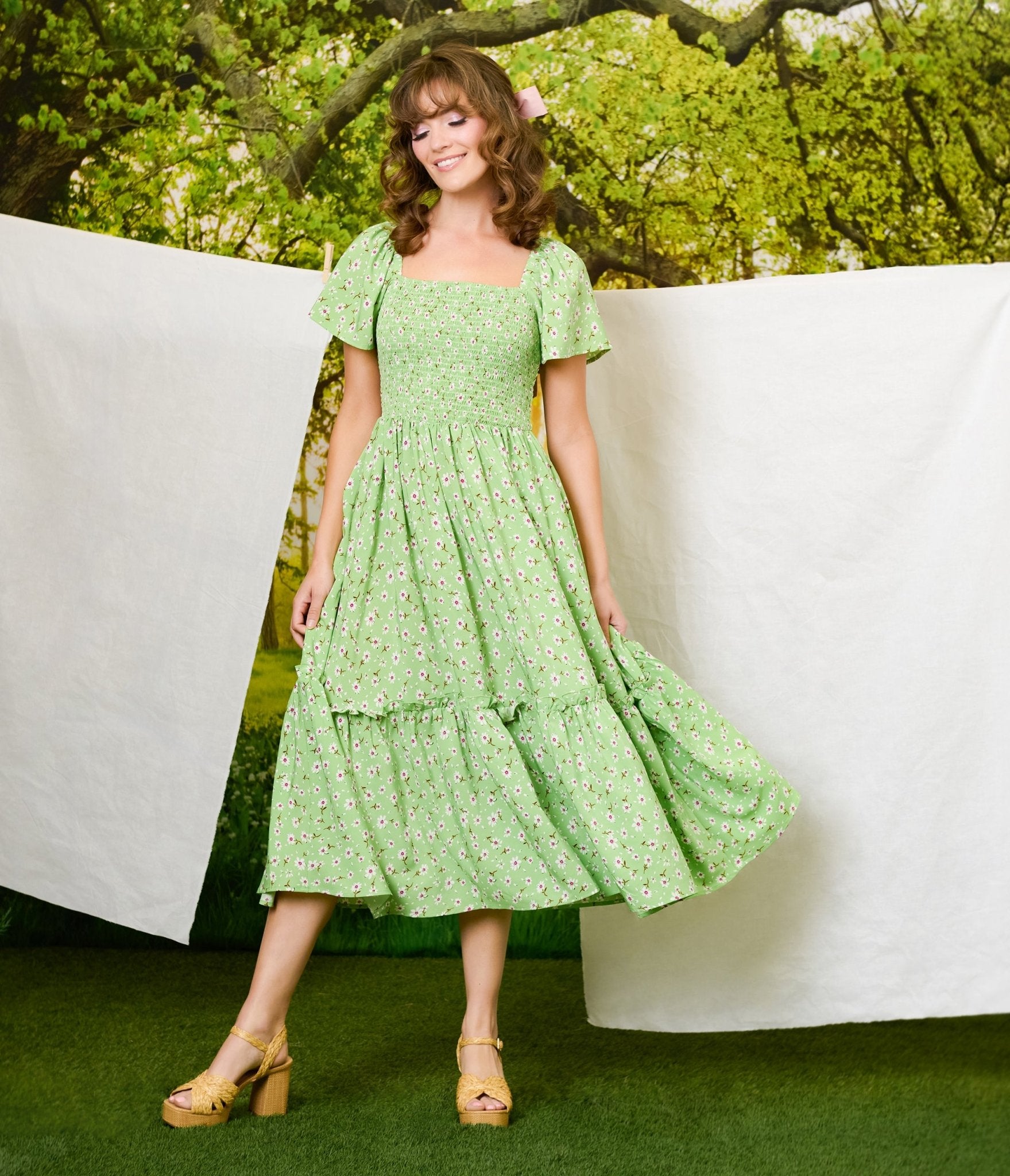 Vintage Green & White Ditsy Floral Smocked Bodice Midi Dress - Perfect for Spring Weddings, Garden Parties & Boho Fashion