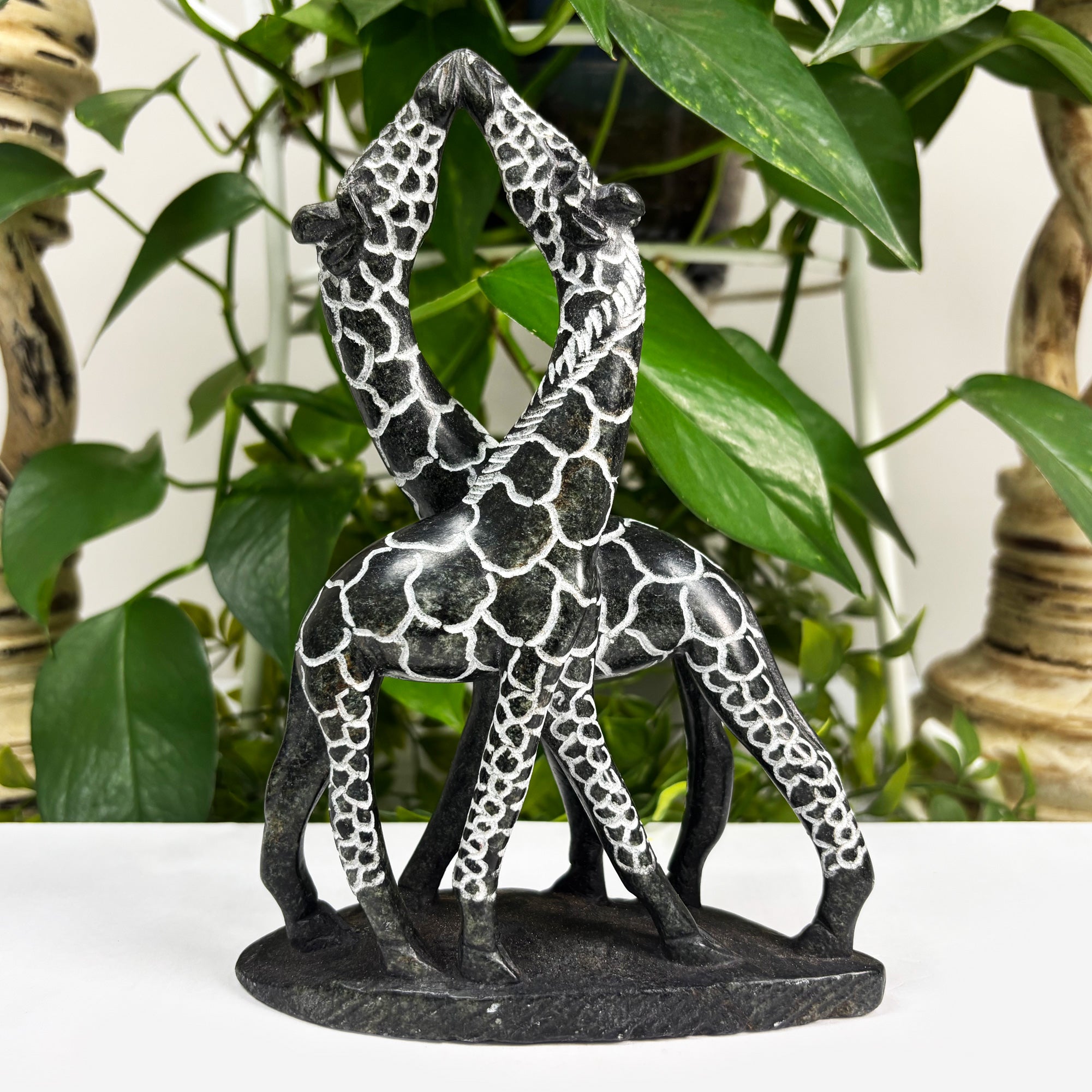 Hand Carved Natural Serpentine Giraffe Statue - Crystal Animal Figurine for Collectors, Home & Office Decor - Perfect for Feng Shui, Meditation Spaces & Gift Giving