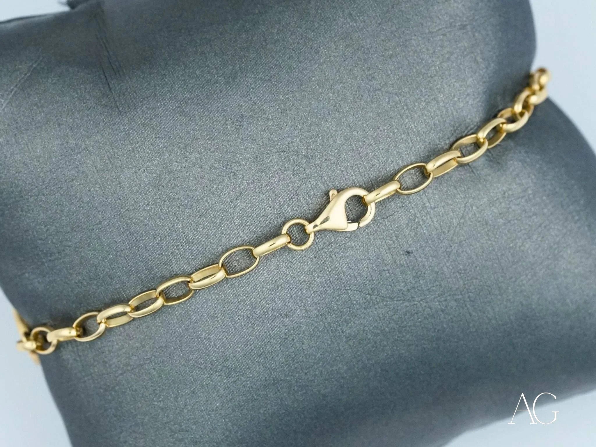 Elegant 18k Gold Bracelet with Sparkling Cubic Zirconia - Perfect for Weddings, Anniversaries & Special Occasions