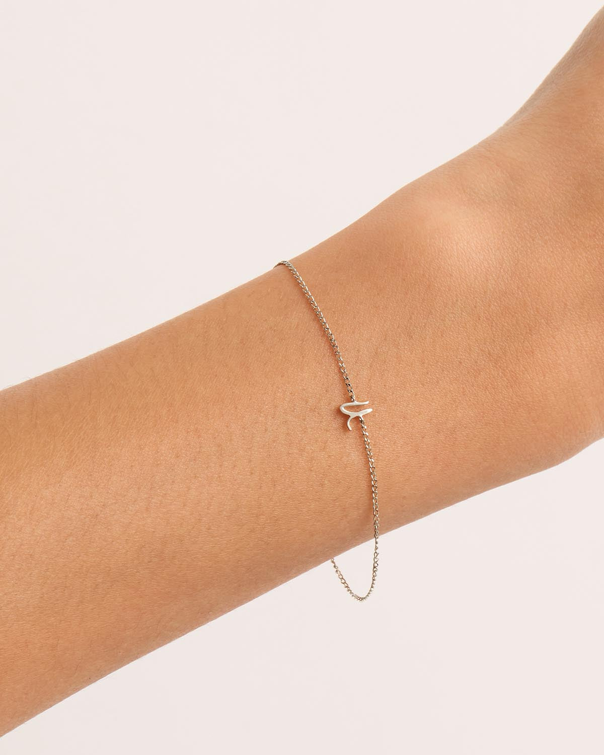 925 Sterling Silver Love Letter Bracelet - Romantic Gift for Her, Engraved Jewelry for Women, Perfect for Anniversaries & Valentine's Day