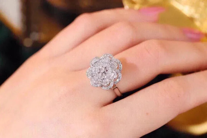 18K White Gold Flower Diamond Engagement Ring for Women - 0.90 Carat Natural Diamond Wedding Ring | Luxury Bridal Jewelry for Proposals, Anniversaries & Special Occasions