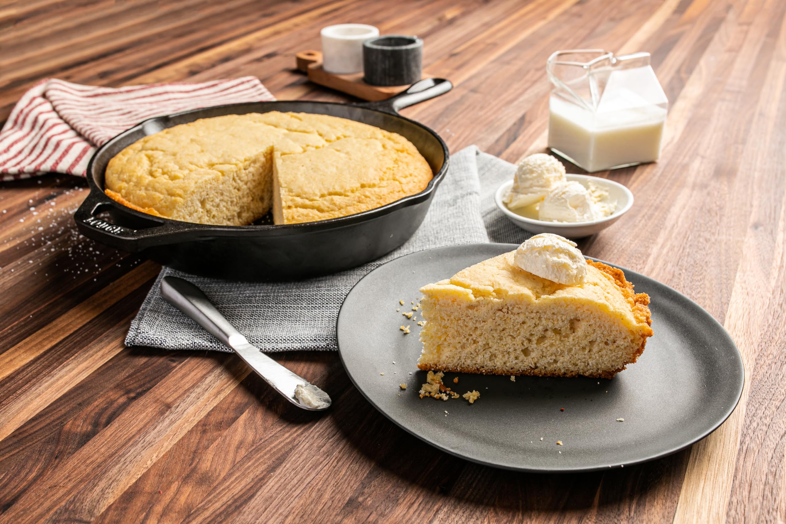 Authentic Southern Lodge Cast Iron Skillet Cornbread Mix - 16oz (4 Pack) | Perfect for Cast Iron Skillets, Wedge Pans & Muffin Tins | Non-GMO Ingredients | Ideal for Family Dinners, BBQs & Holiday Baking