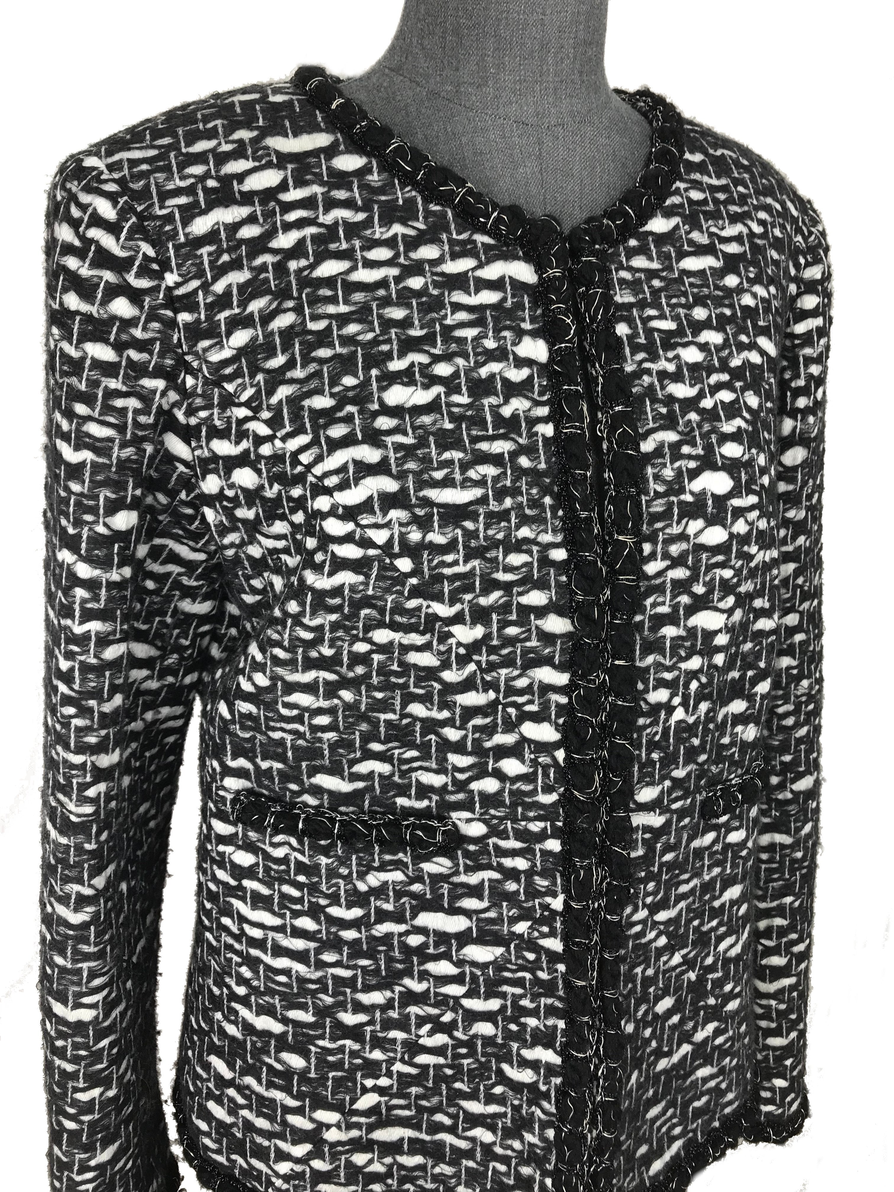 Chanel Wool Jacquard Jewel Neckline Jacket for Women - Size M | Luxury Designer Coat for Fall & Winter | Perfect for Office, Parties & Special Occasions