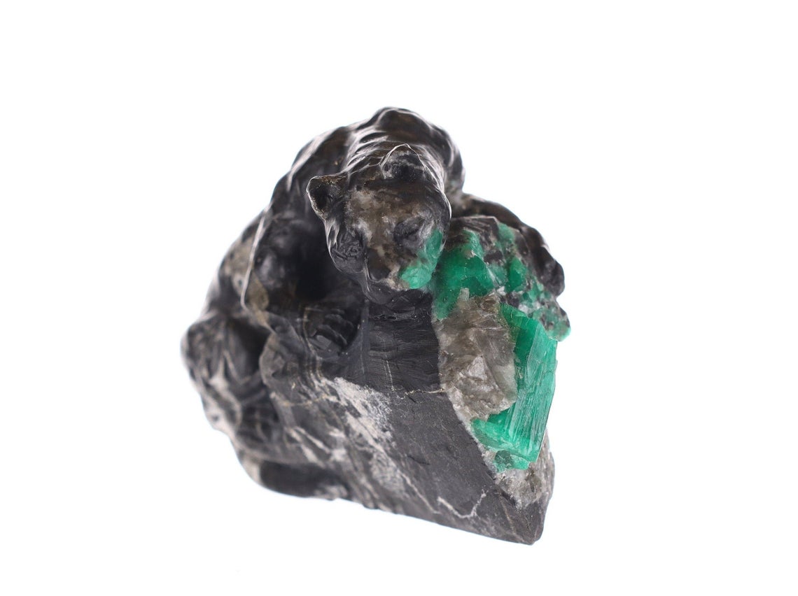Colombian Emerald Black Jaguar Rough Crystal Sculpture - Handcrafted Gemstone Art for Home Decor, Meditation & Spiritual Healing