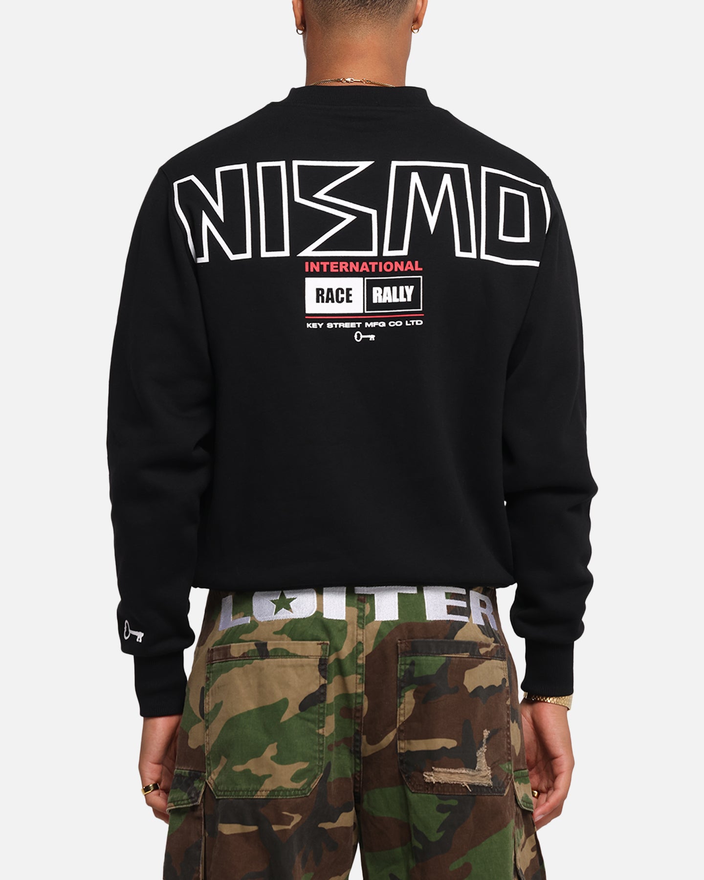 Nissan Nismo Classic Crewneck Sweatshirt - Black Vintage Unisex Pullover for Men & Women - Perfect for Casual Wear, Street Style & Car Enthusiasts