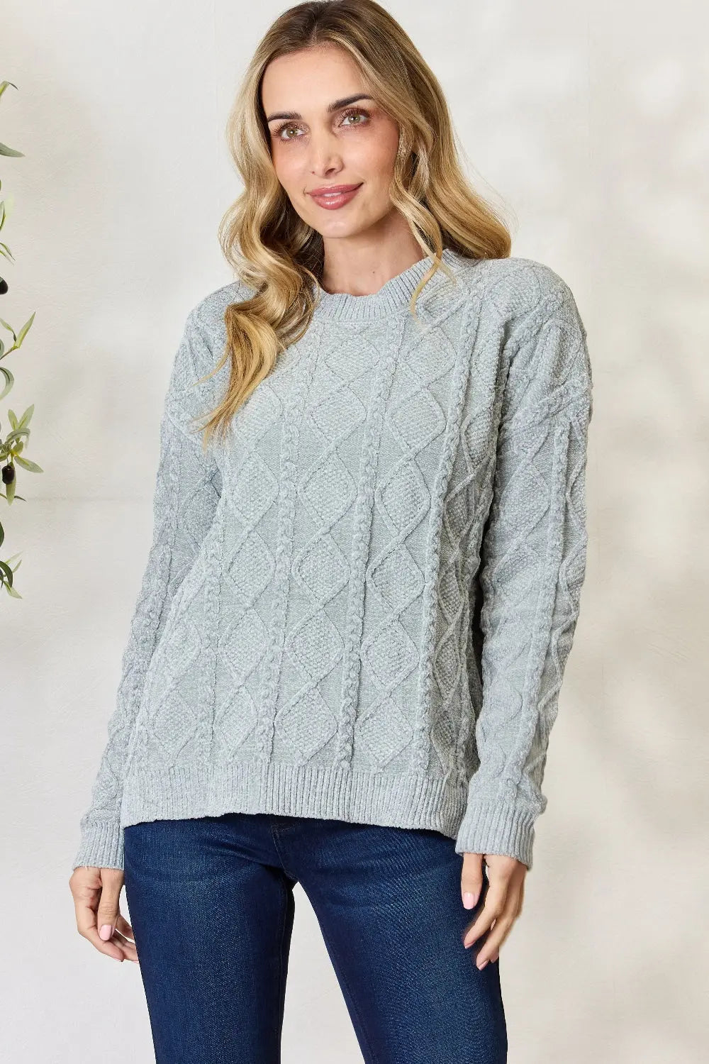 BiBi Women's Cable Knit Round Neck Sweater - Soft & Cozy Winter Pullover for Casual Outfits & Holiday Gatherings
