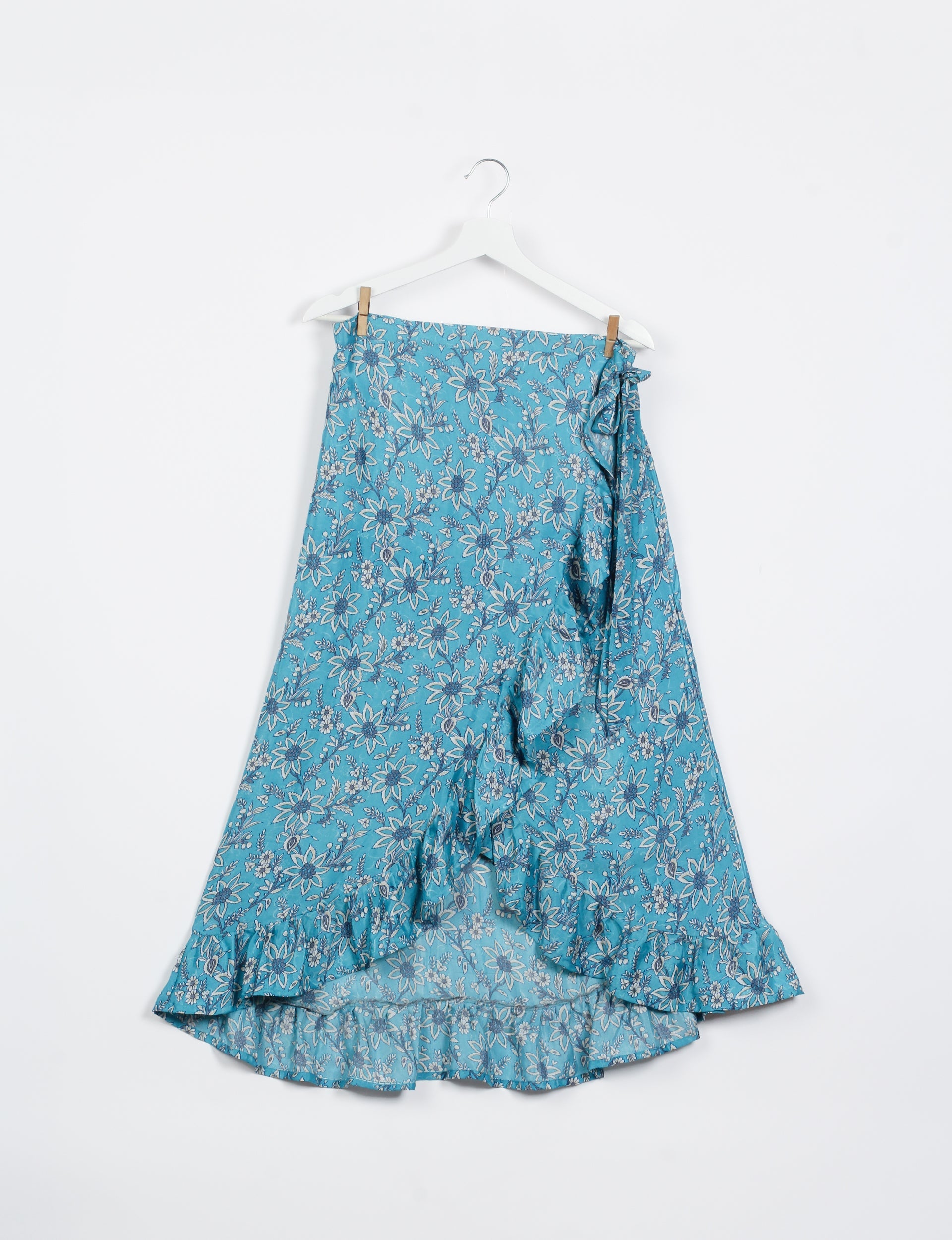 Frilled Skirt Set for Women - Elegant and Stylish Outfit for Parties, Dates, and Special Occasions