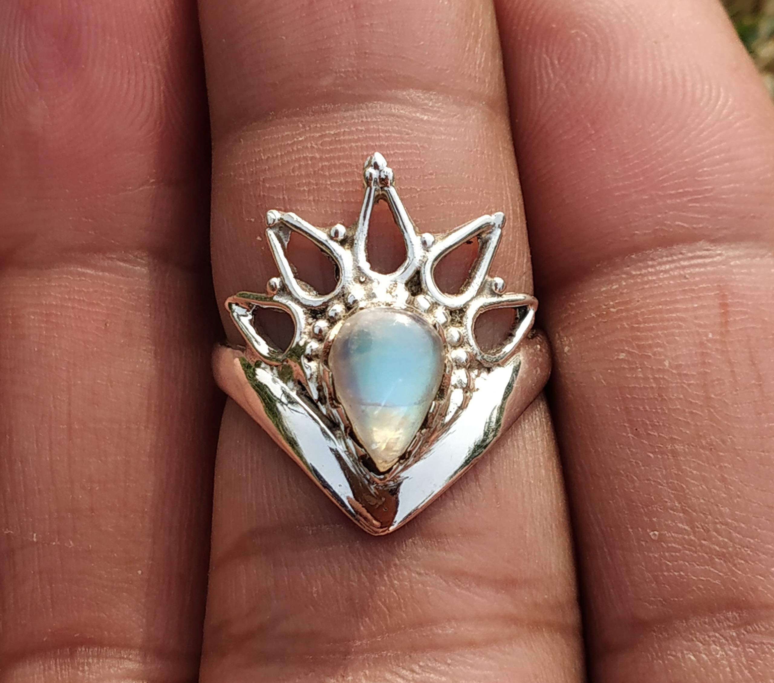 Rainbow Moonstone Silver Ring - Vintage Handmade Jewelry for Women | Genuine Stone Solitaire Ring | Boho Engagement Gift, Bridal Gift, Statement Ring | Perfect for Weddings, Anniversaries & Special Occasions