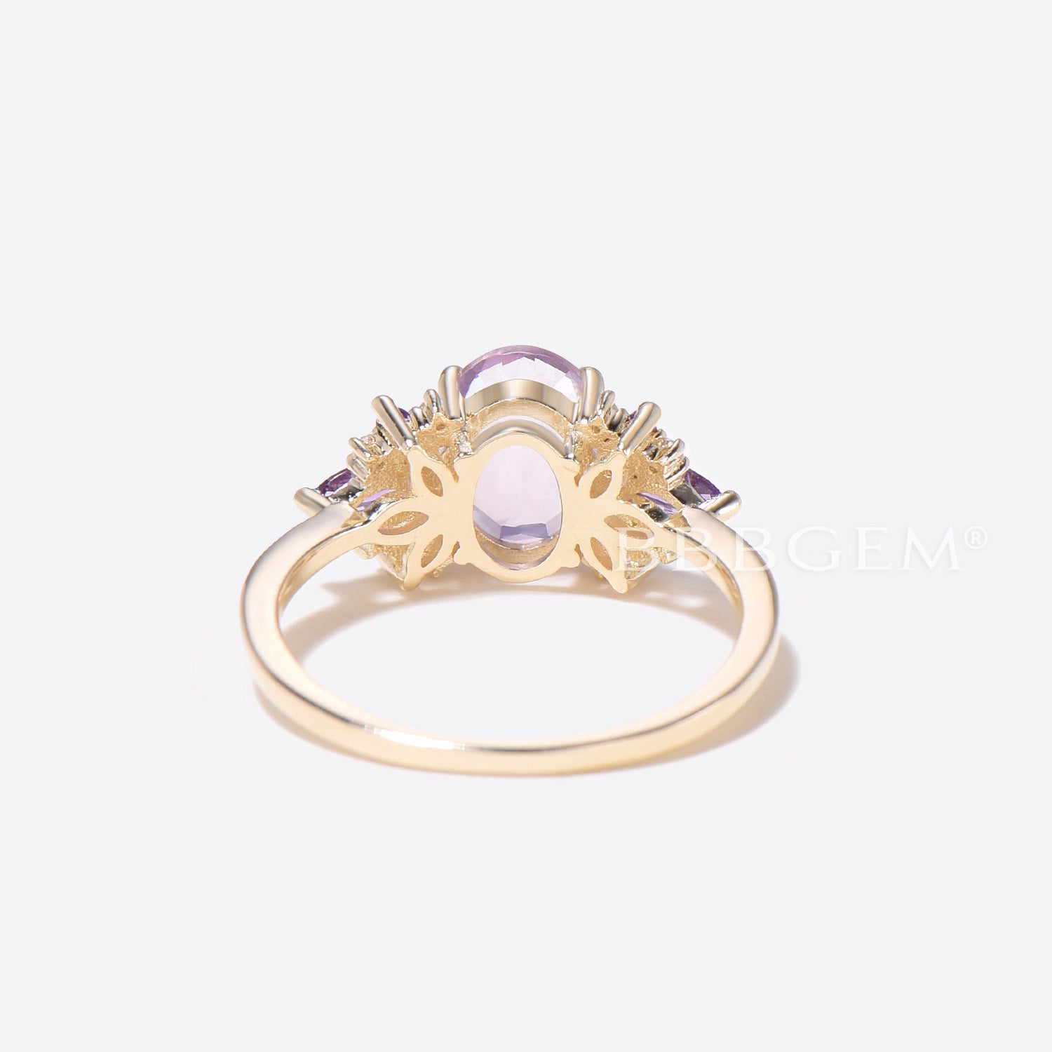 Oval Cut Lavender Amethyst Engagement Ring - Vintage Cluster Wedding Band for Women | Perfect for Proposals, Anniversaries & Romantic Occasions