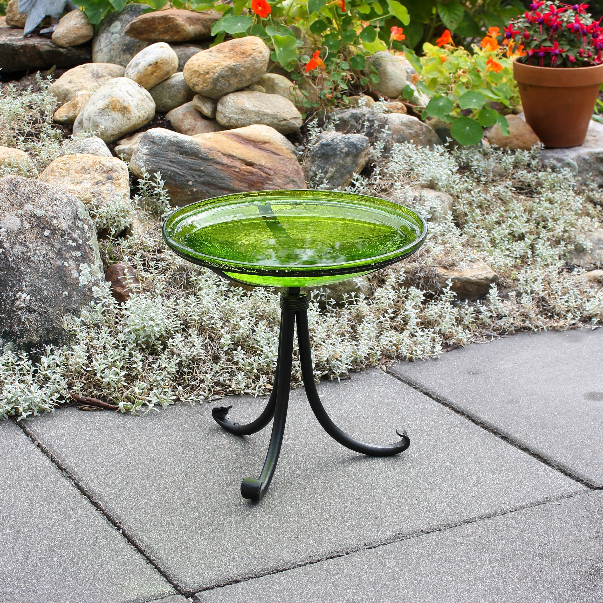 Fern Green Crackle Glass Birdbath Bowl for Garden Decor - Handmade Outdoor Bird Feeder with Crackled Texture, Perfect for Attracting Birds to Your Backyard or Patio