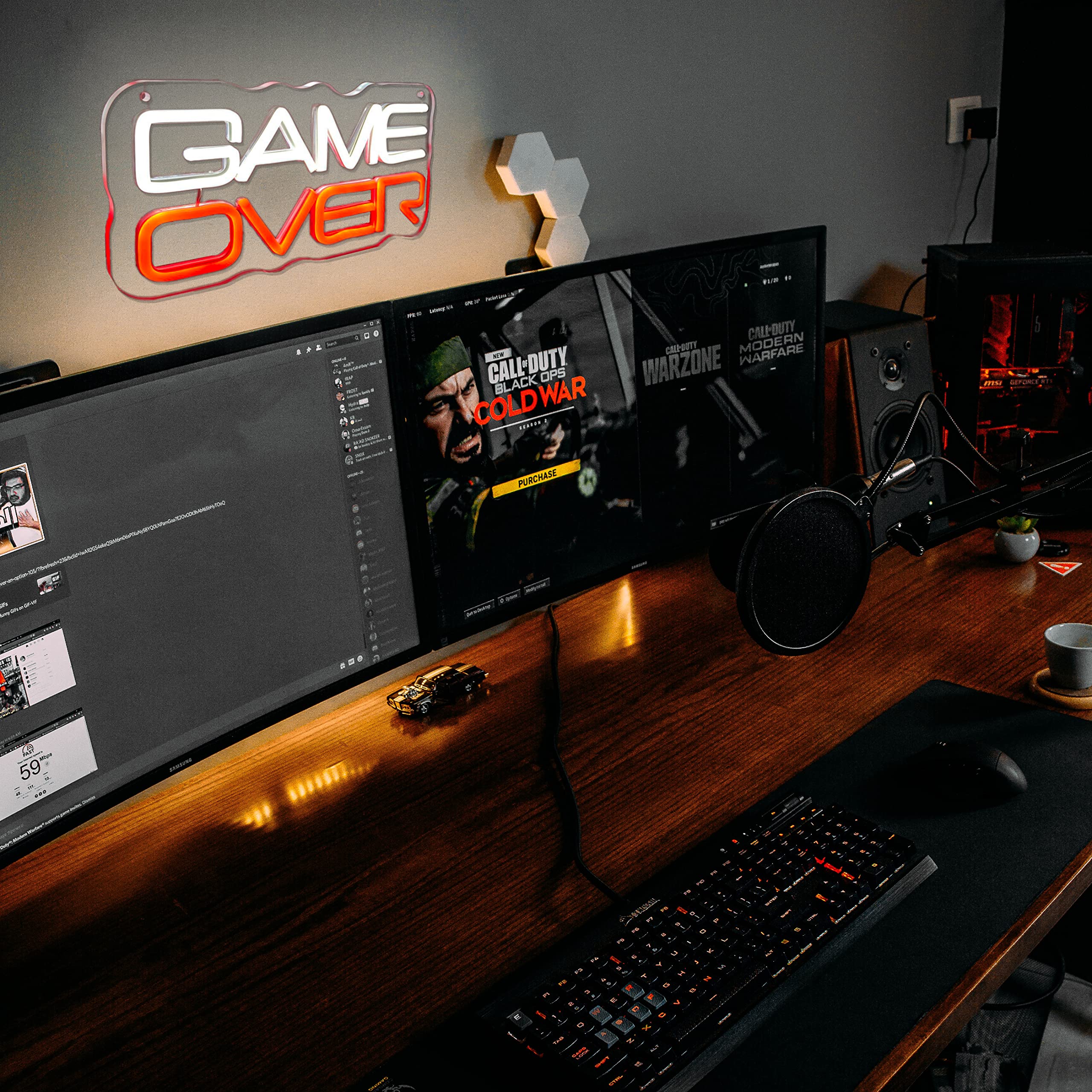 Game Over LED Neon Sign - USB Powered Wall Decor for Gaming Room, Teen Bedroom, Man Cave & Bar Party | Cool Neon Light Gift for Gamers, Boys & Teens - White